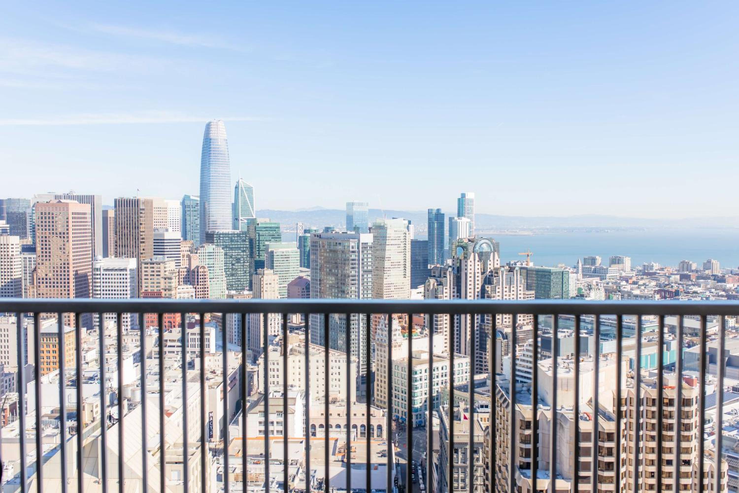 Skyline View with Balcony - One King Bed - Photo 2