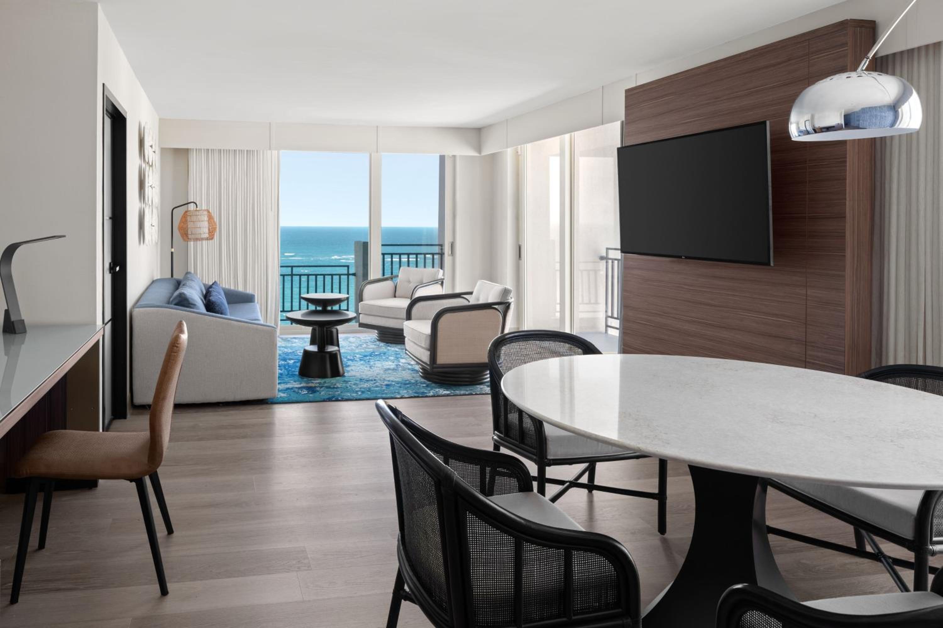 Executive Suite Ocean View, Balcony, Tower - Photo 7