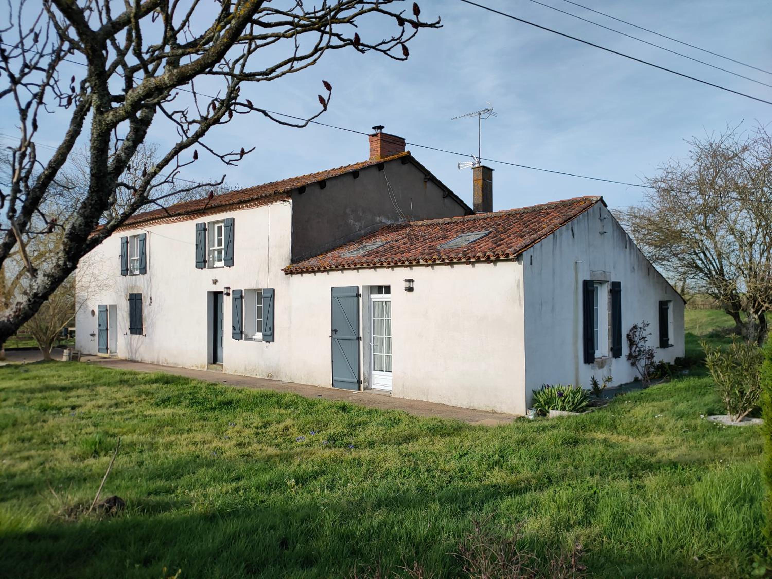Two-Bedroom House photo 2