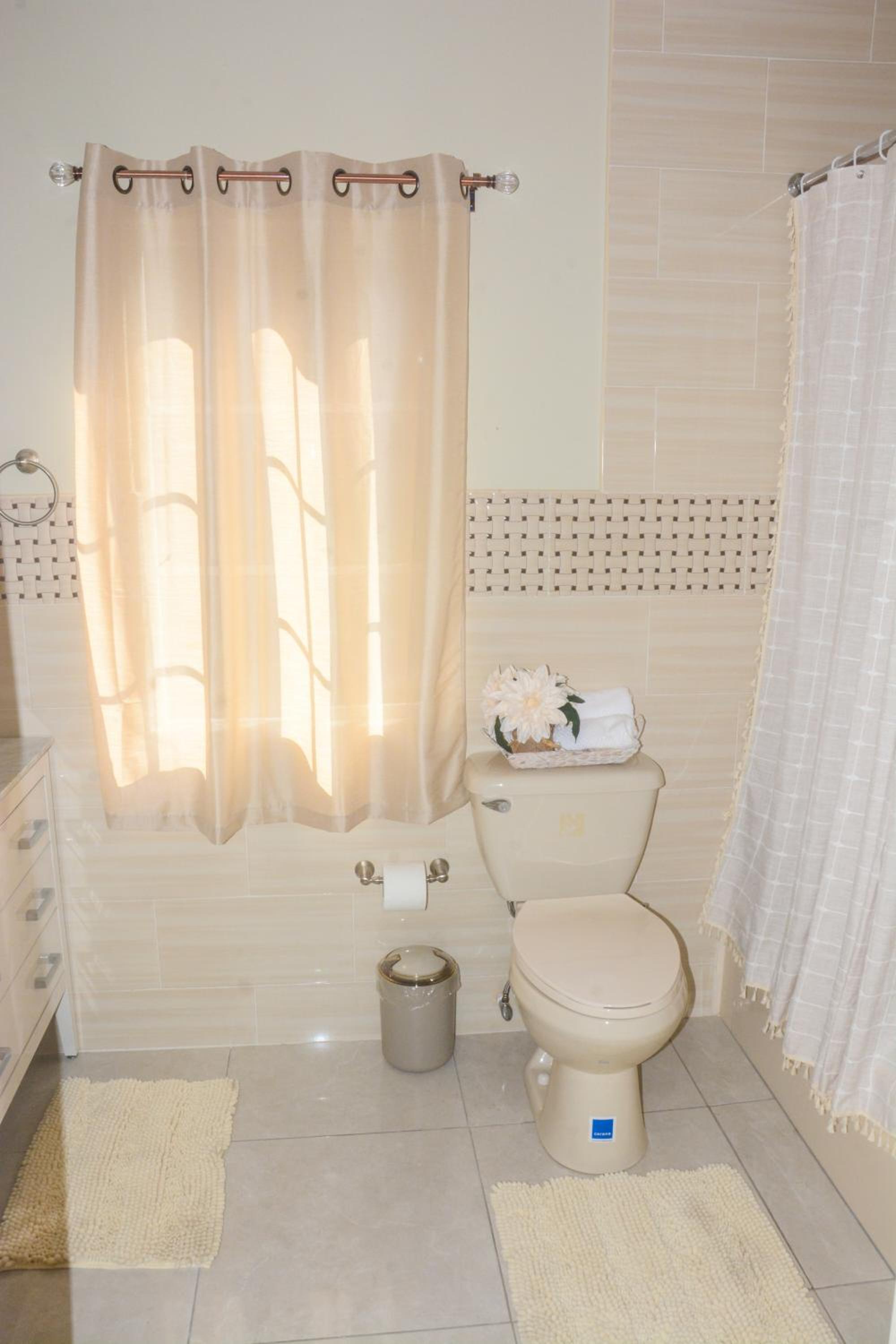 Two-Bedroom House photo 3