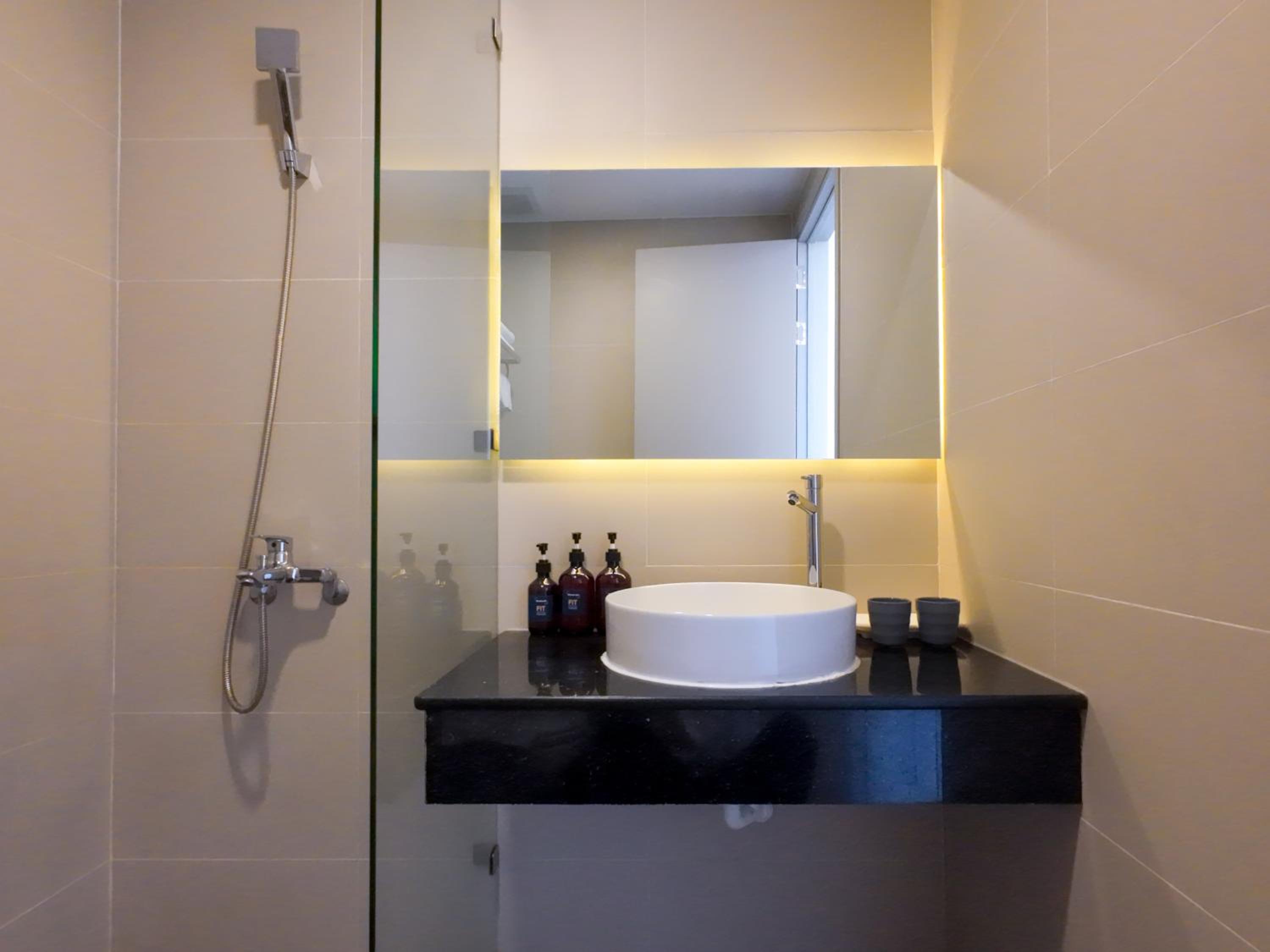 Deluxe Twin Room - Photo 6
