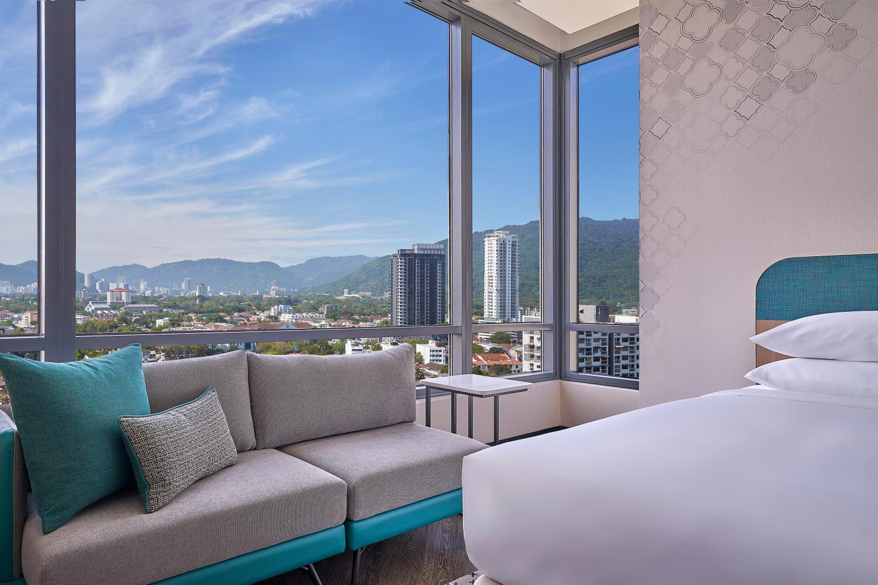 King Room with City View - Photo 1