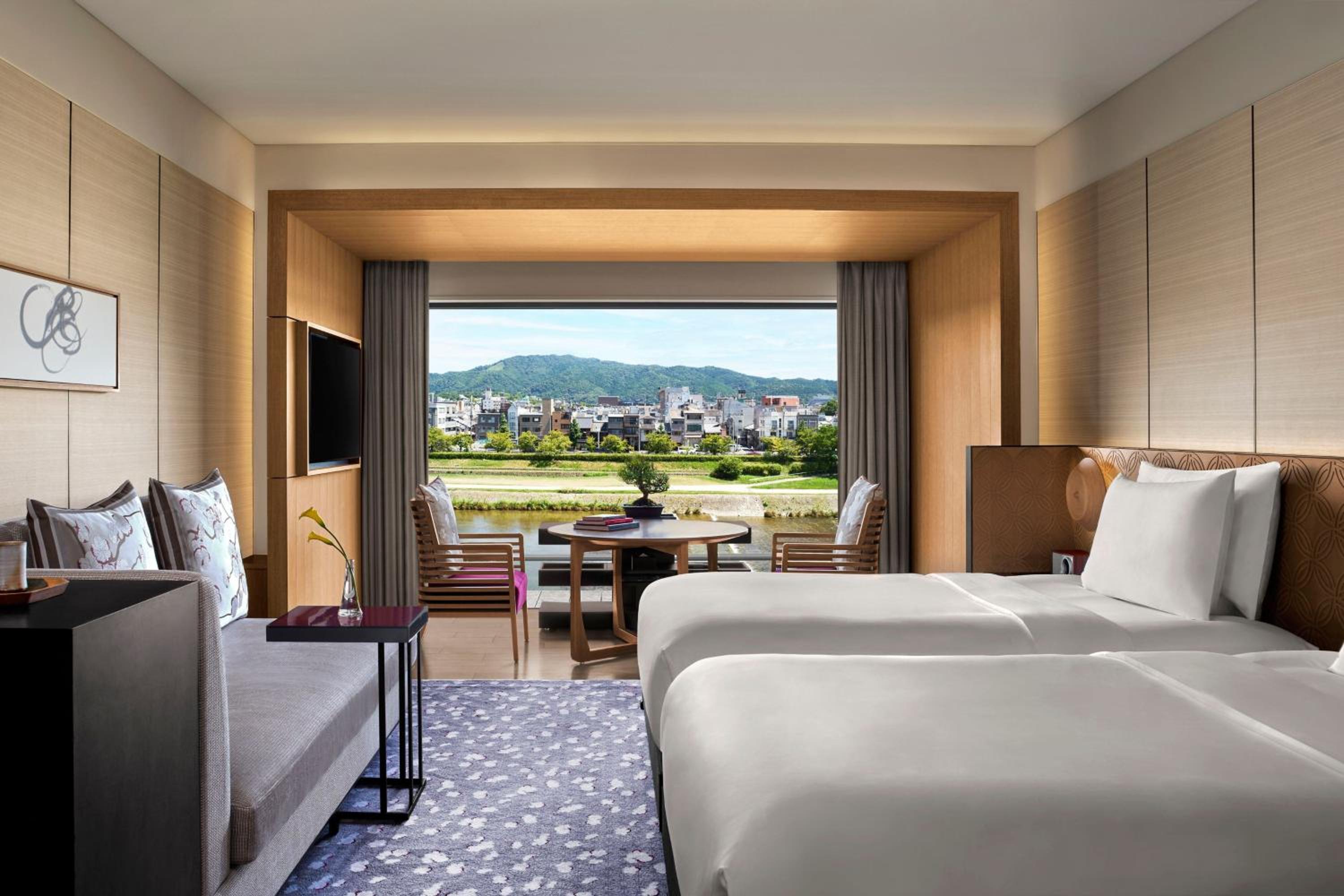 Grand Deluxe Twin Kamogawa River View photo 3