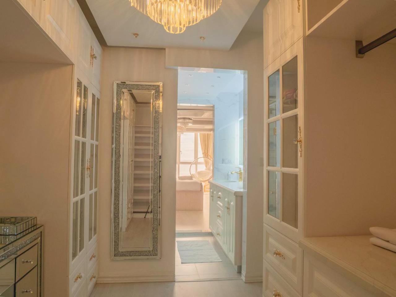 Deluxe Double Room with Balcony and Sea View photo 3