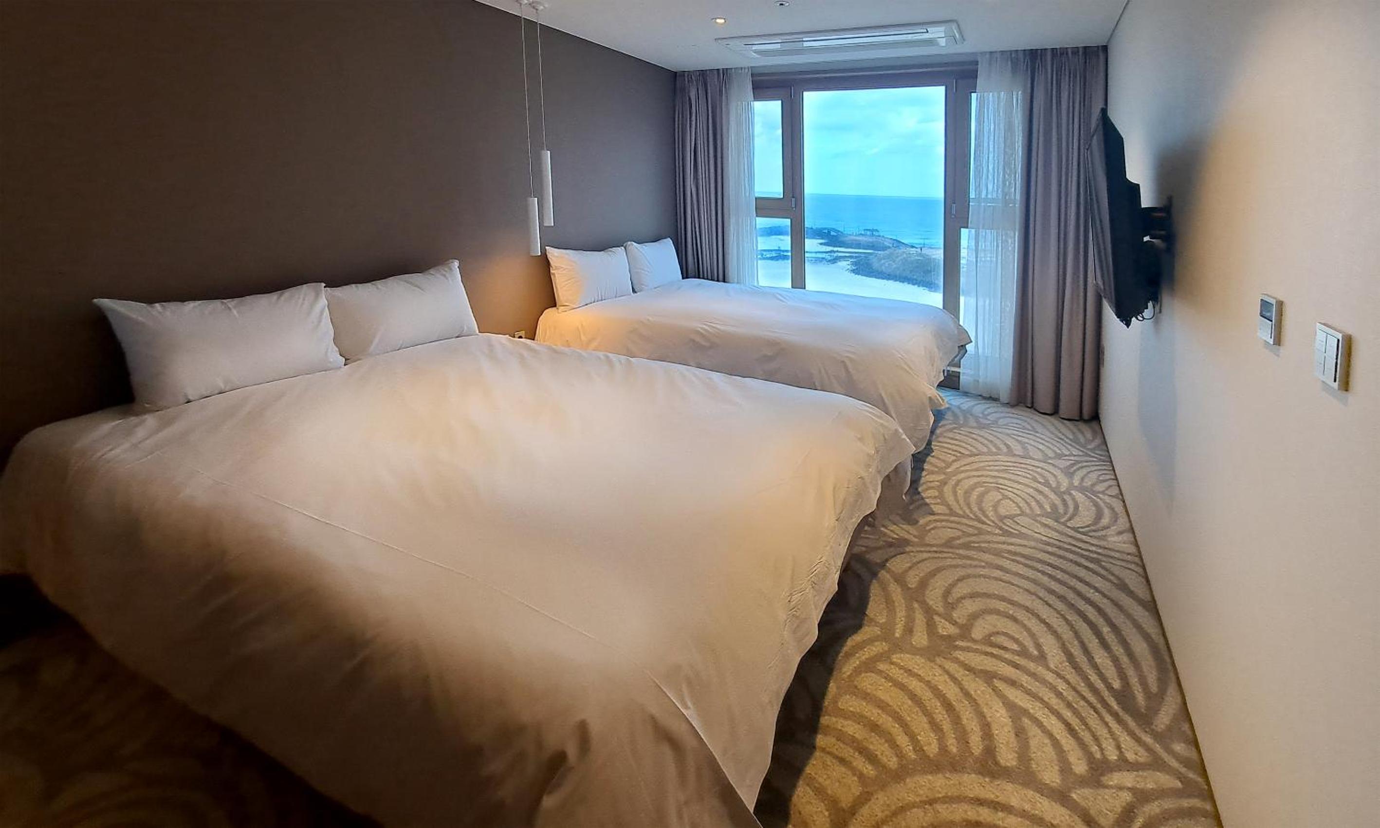 Family Room With Sea View