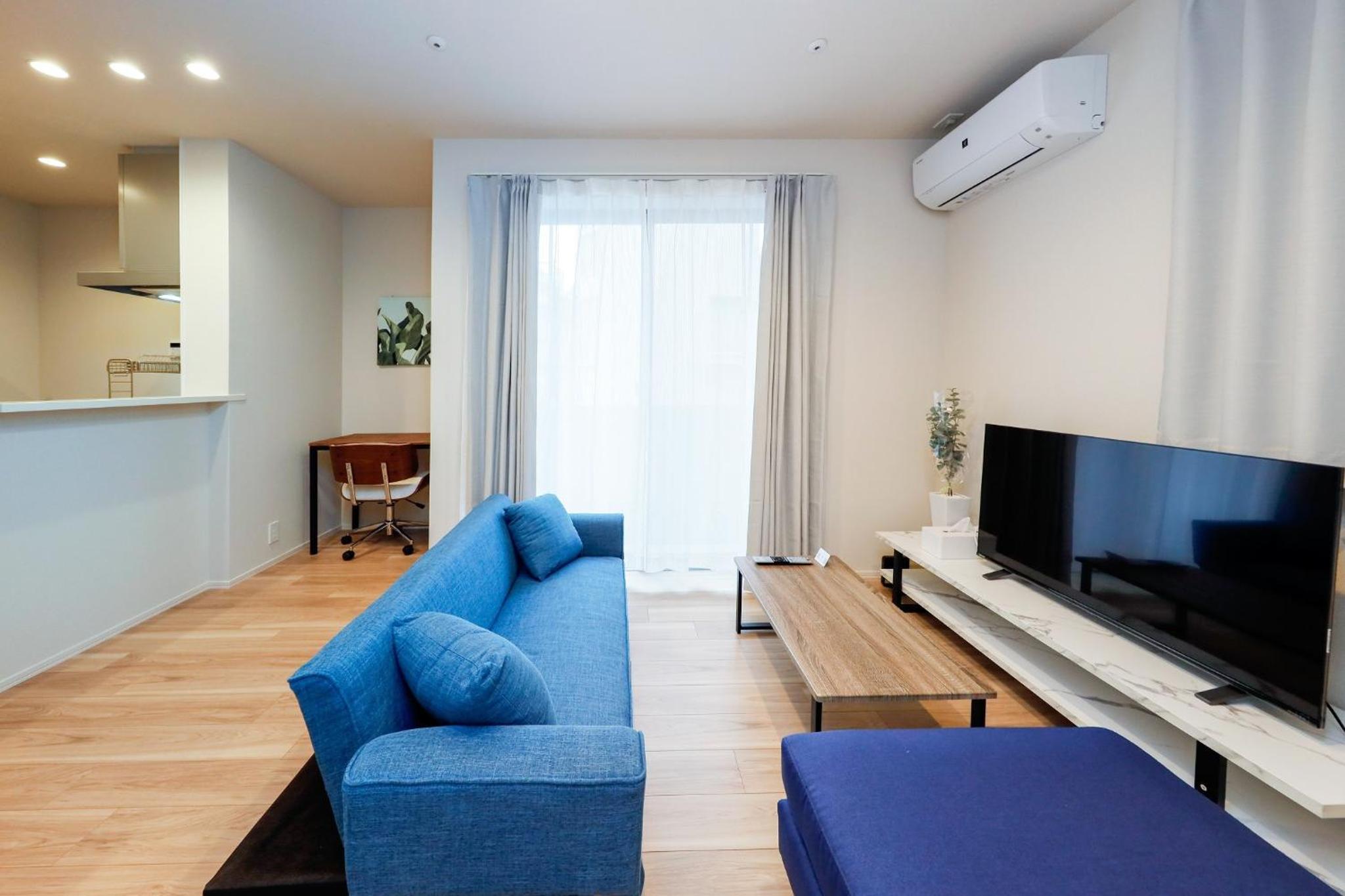 Apartment photo 2