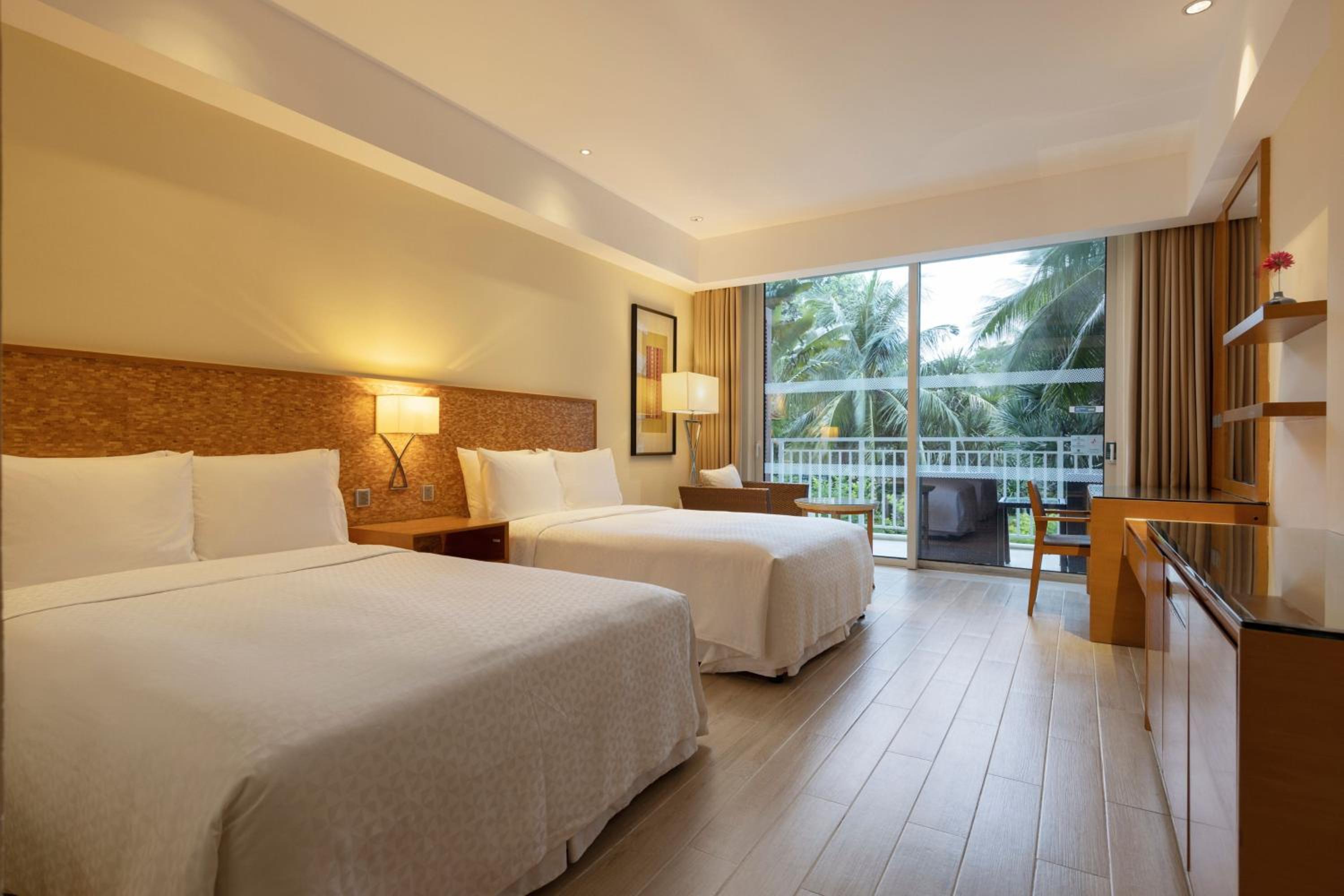 Guest room, 2 Twin/Single Bed(s), Garden view, Balcony
