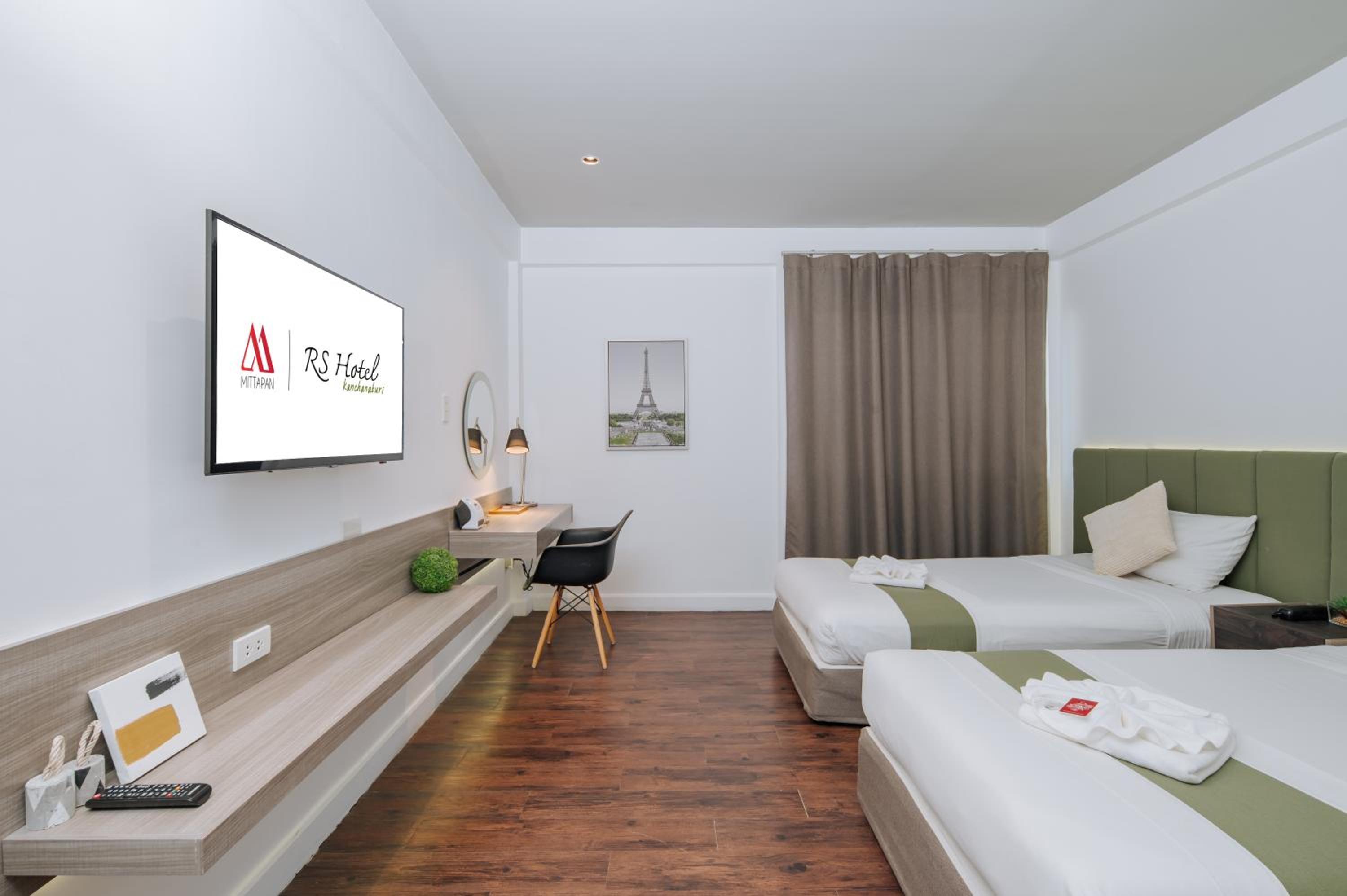 Superior Twin Room