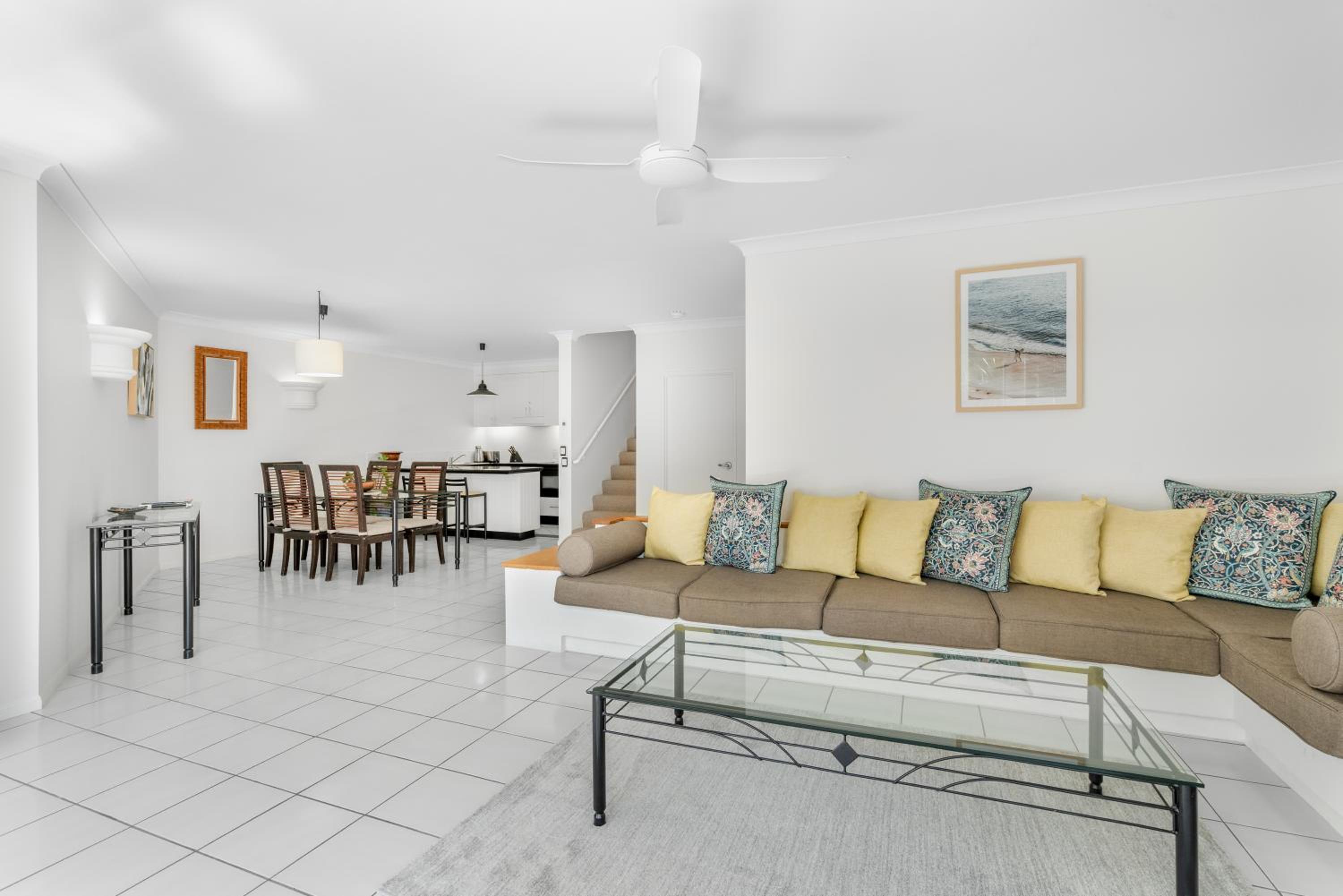Apartment 77 With Pool View