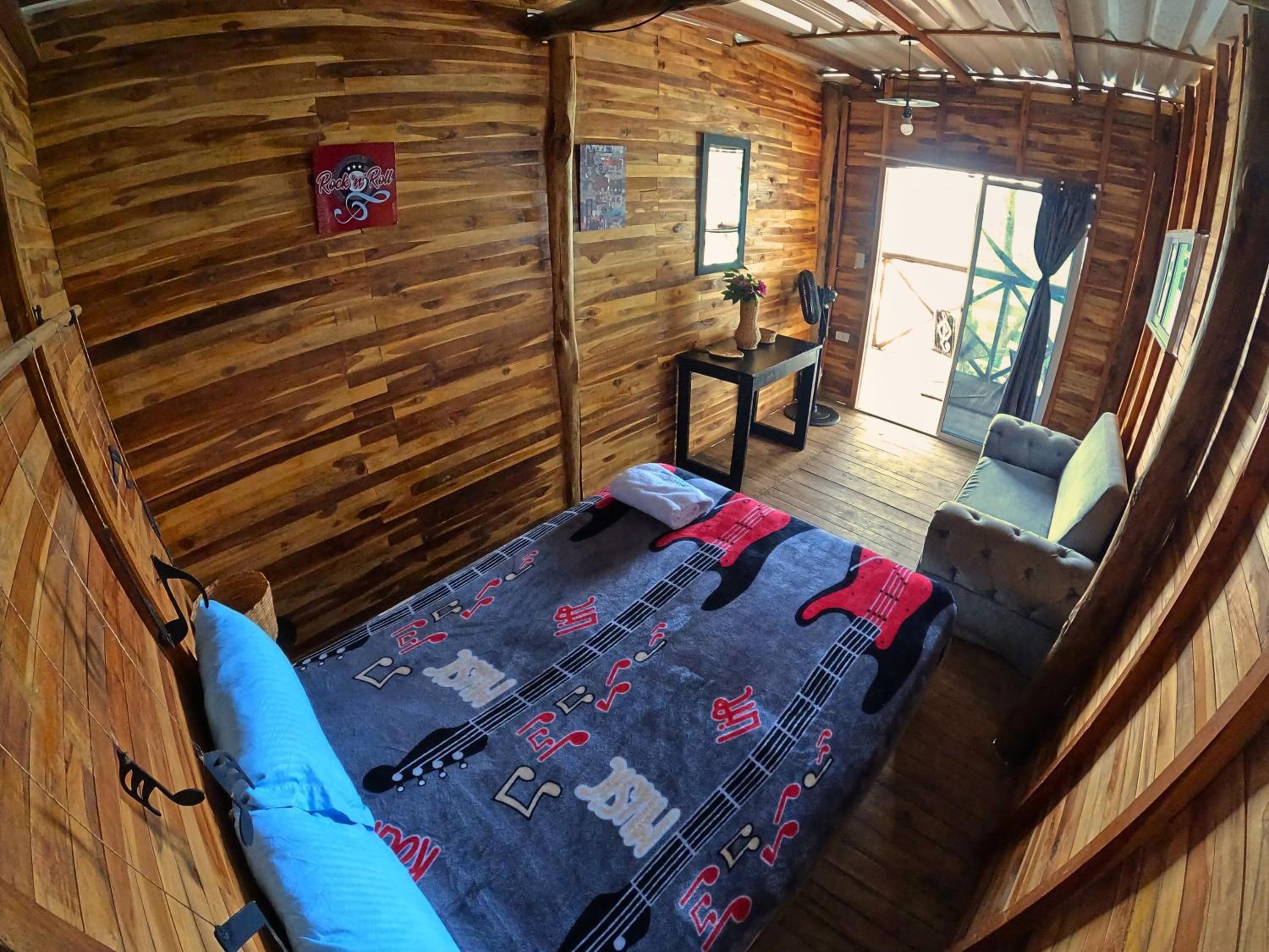 Double Room with Shared Bathroom