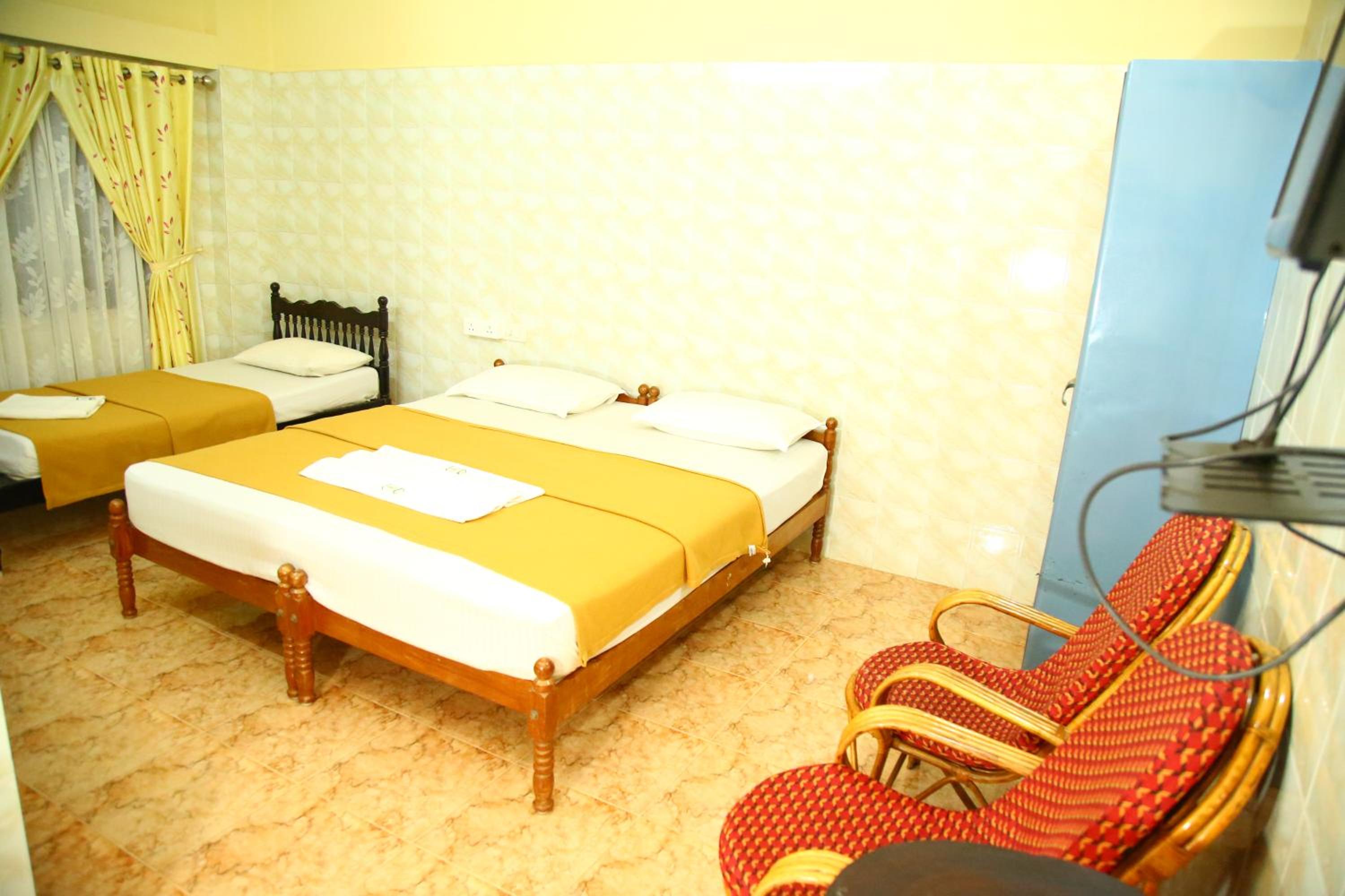 Deluxe Triple Room photo 2