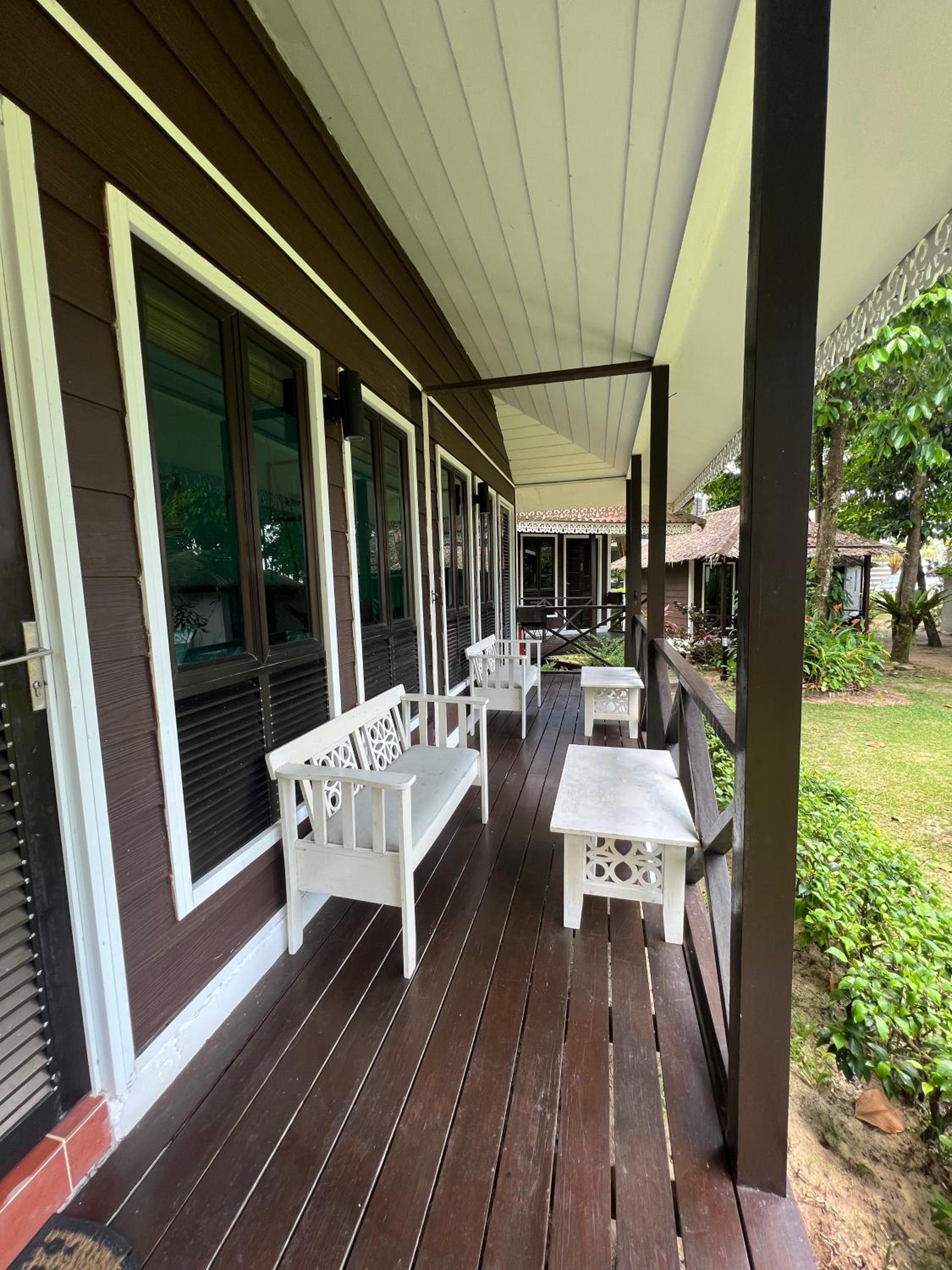 Deluxe Twin Room with Garden View - Photo 6
