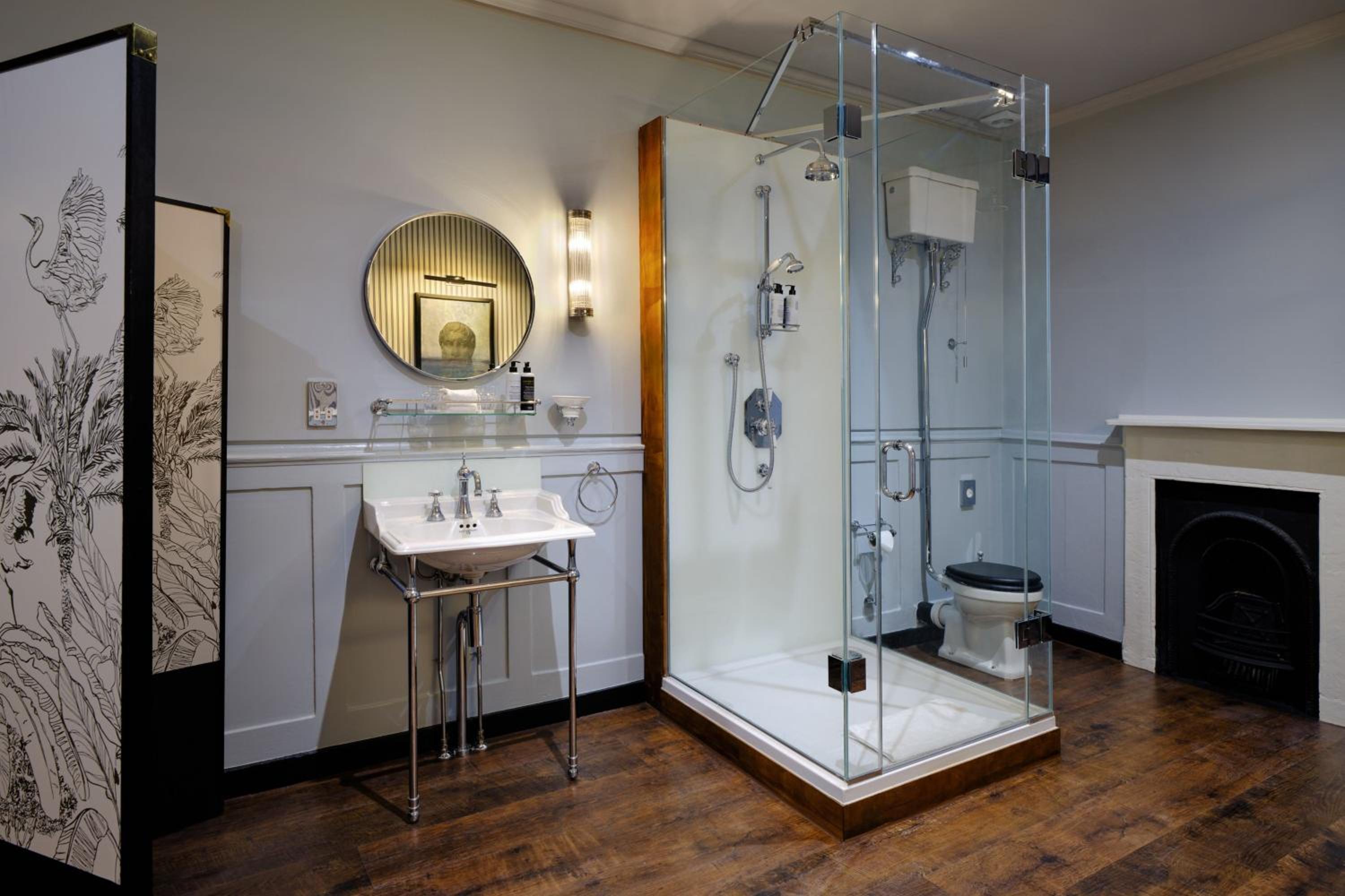 Luxury Junior King Suite - Photo 8