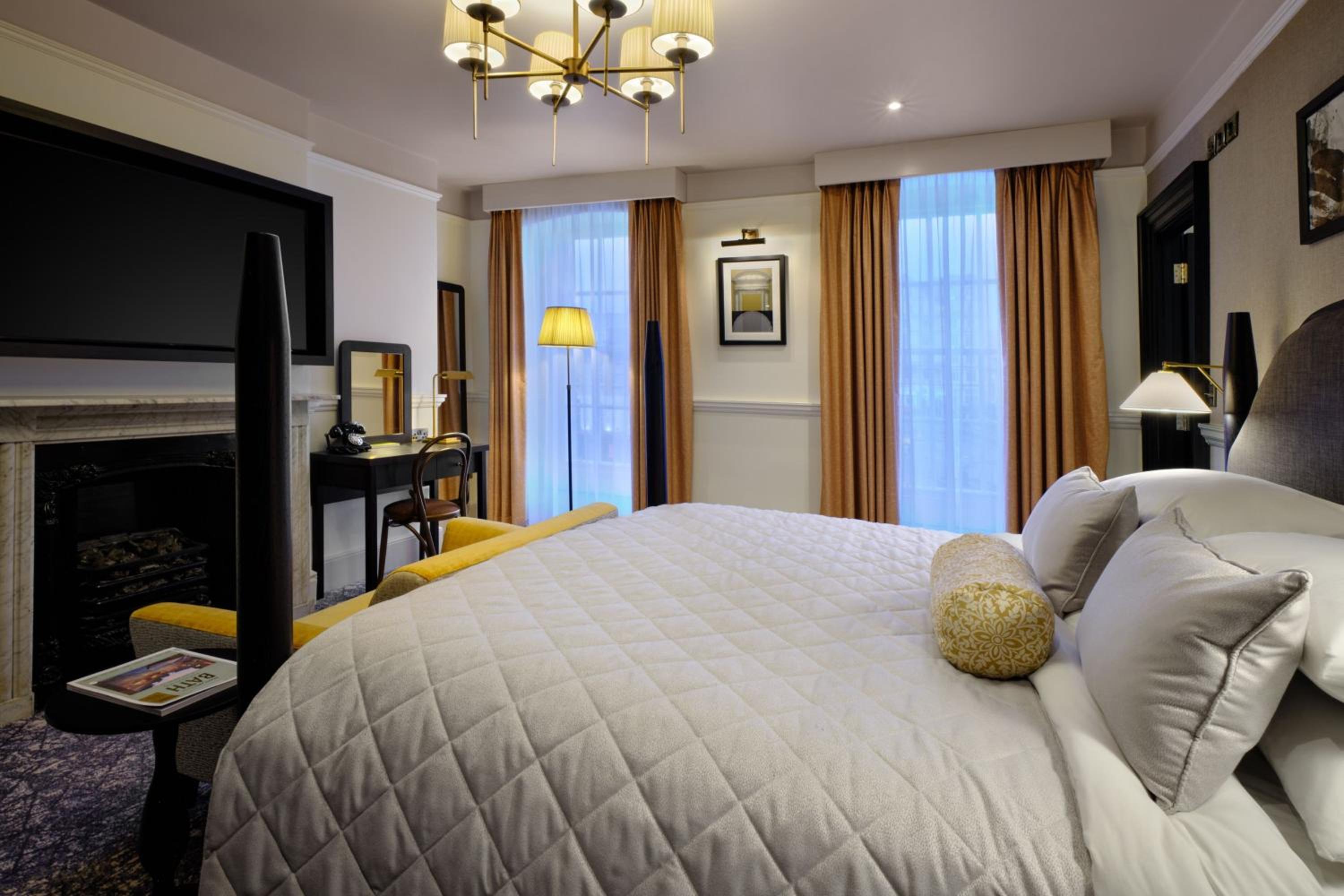 Cinematography, Guest room, 1 King - Photo 2