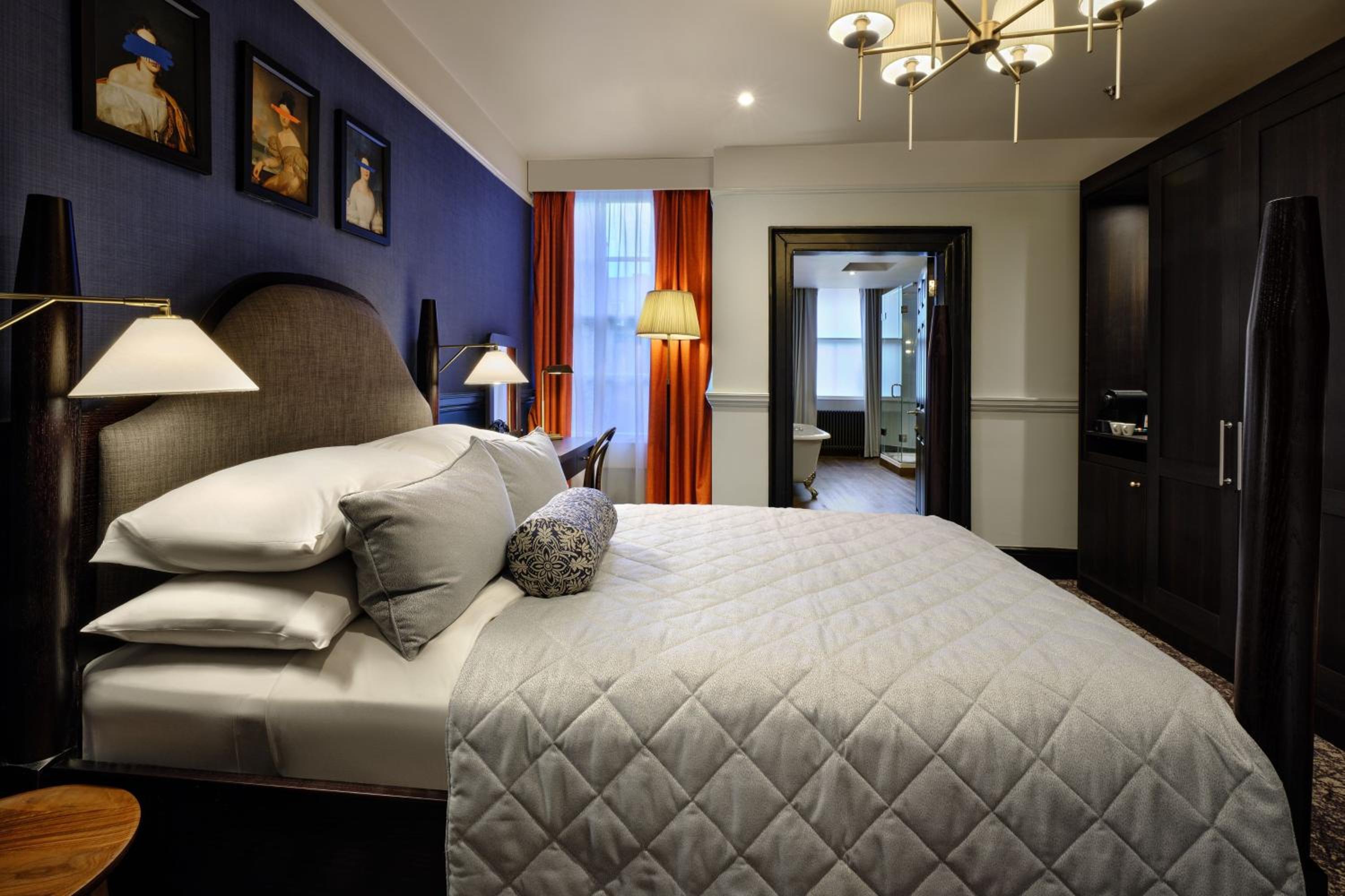 Luxury Junior King Suite - Photo 1
