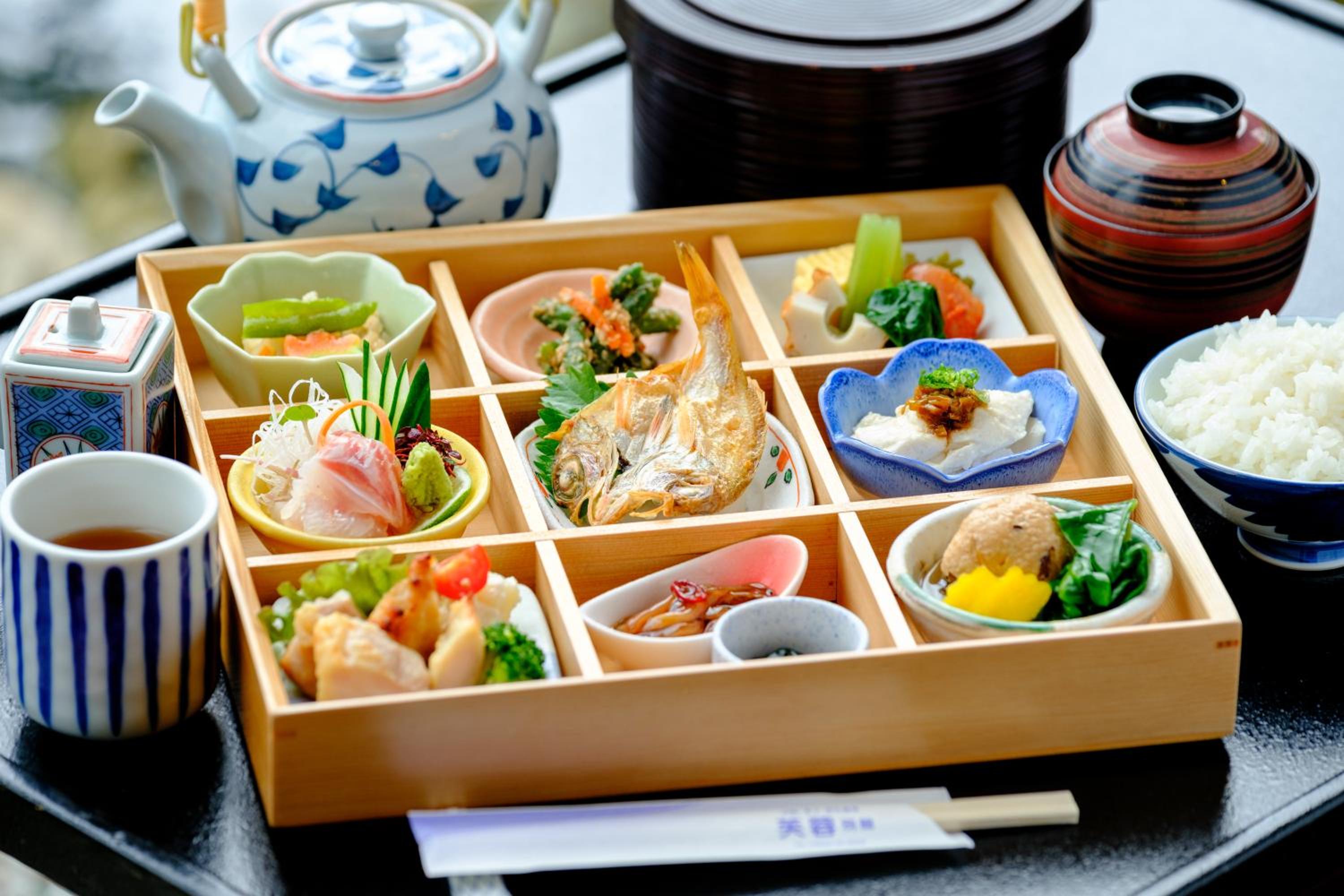 Japanese-Style Quadruple Room photo 3