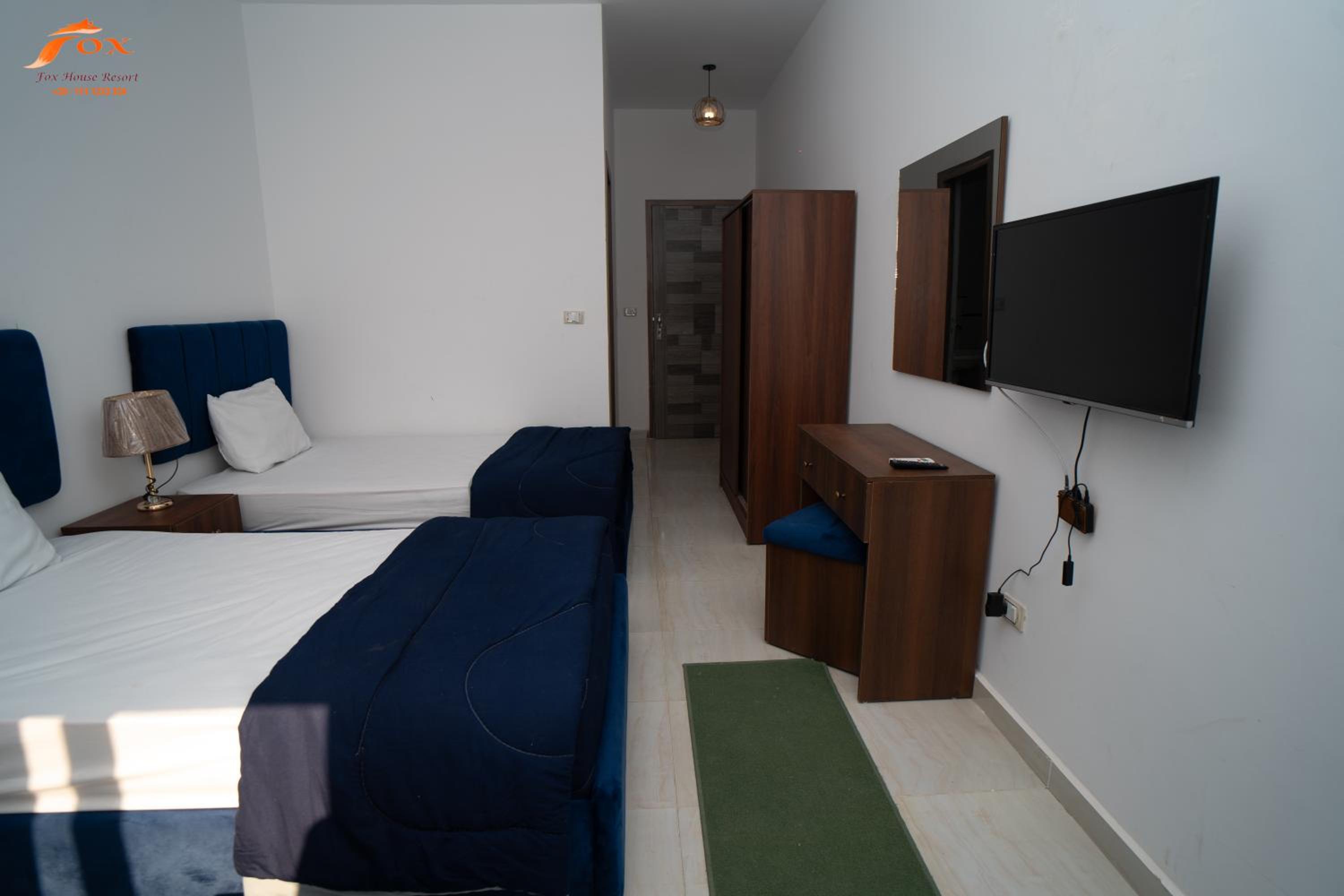 Triple Room with Pool View photo 3