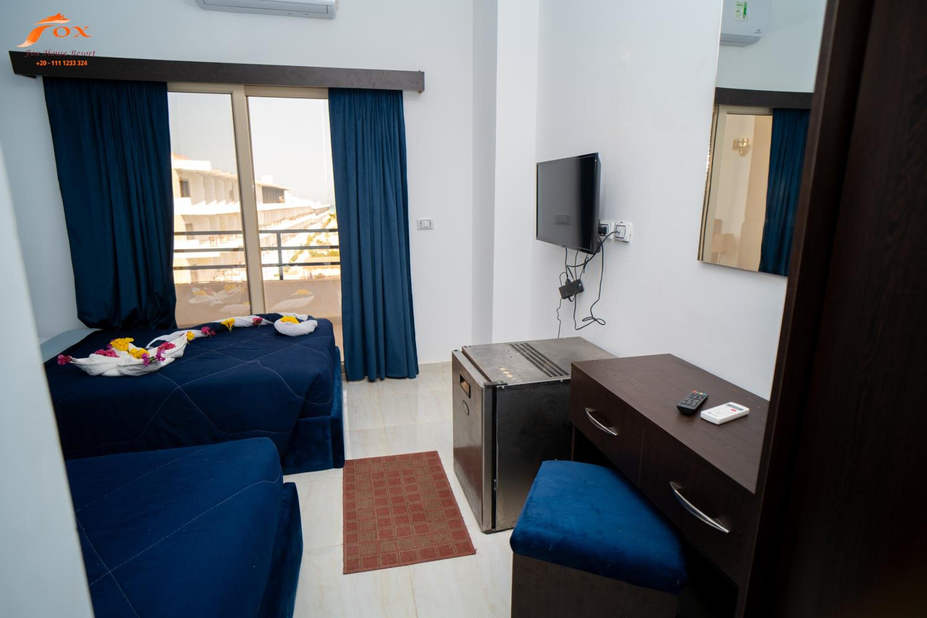 Single Room with Pool View photo 1