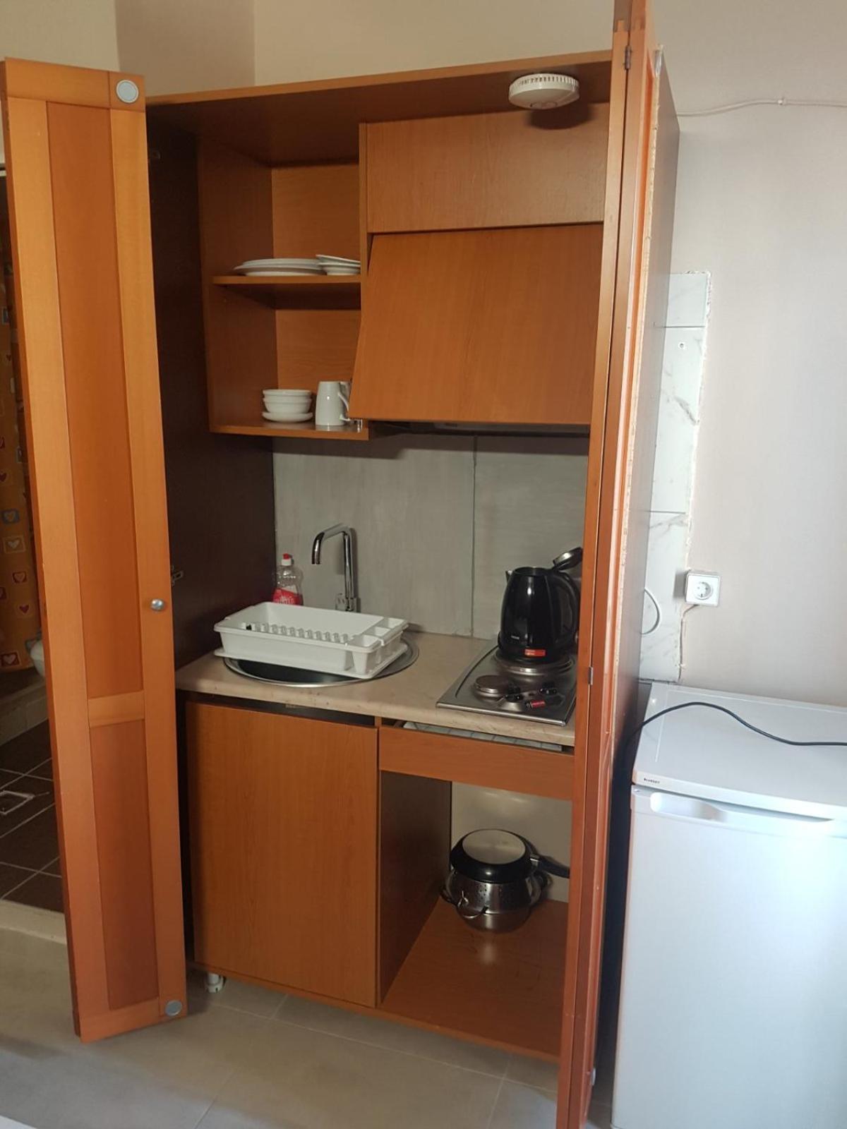 Standard Twin Room photo 2