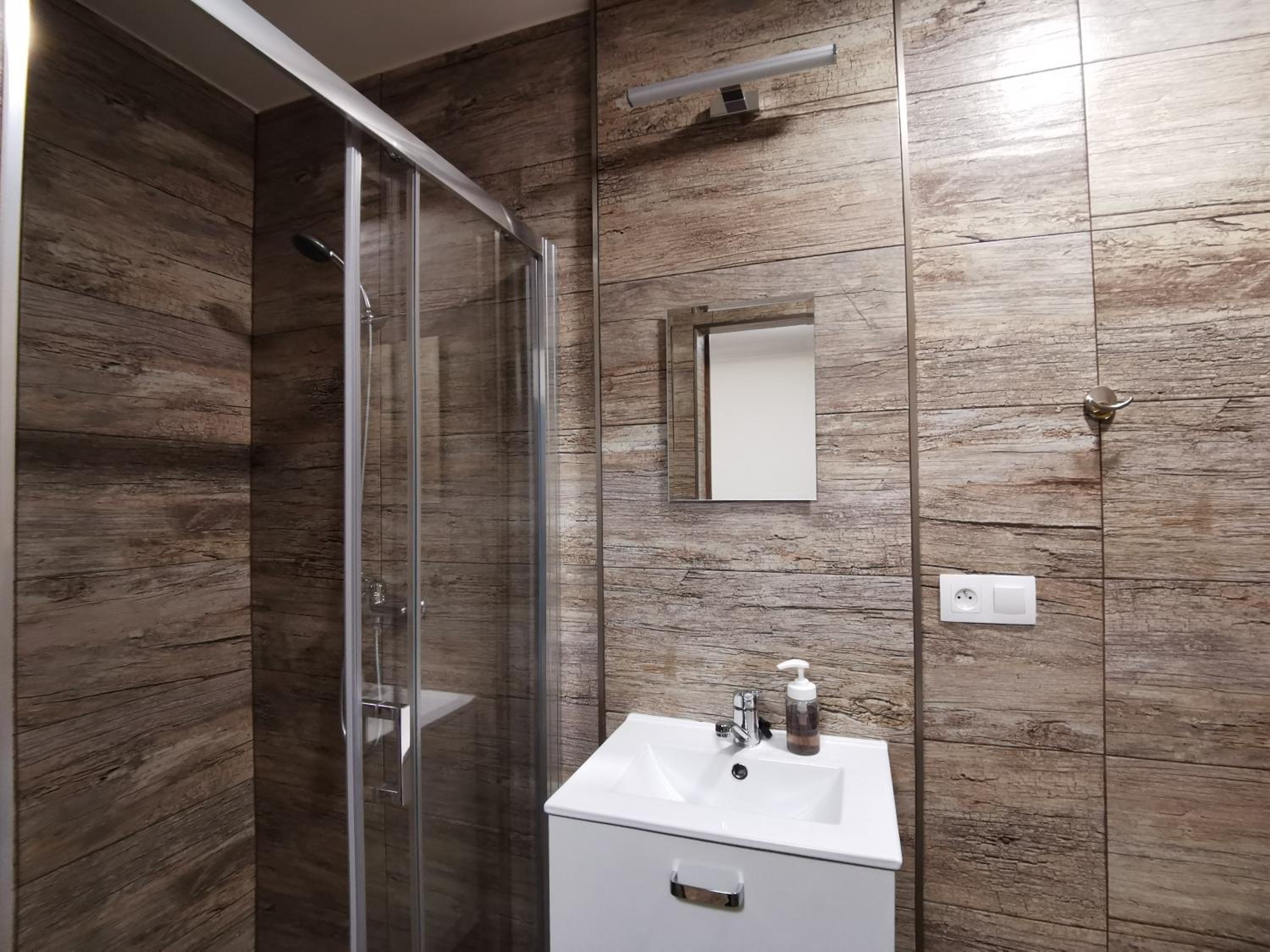 Double Room with Private Bathroom photo 3
