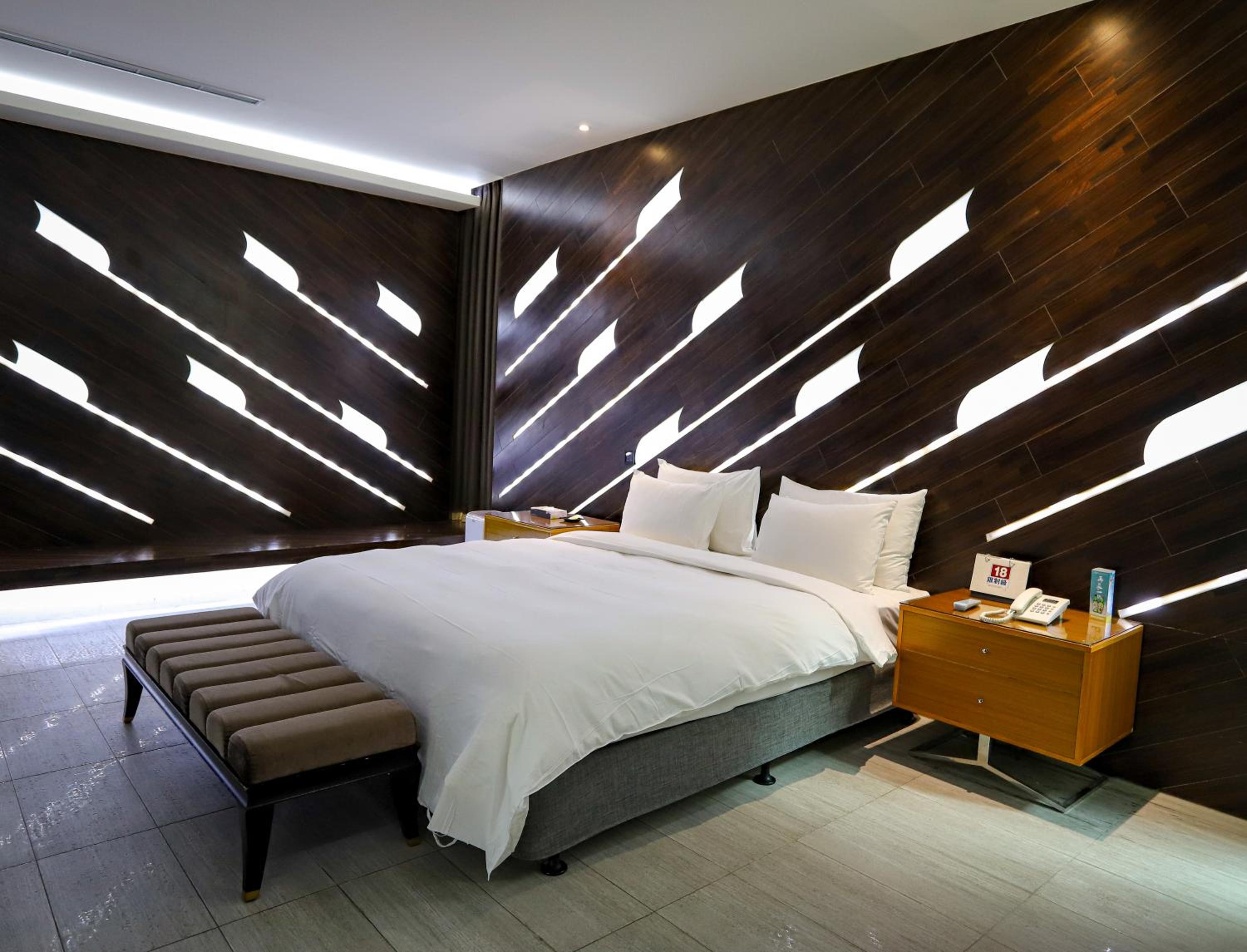 Platinum Suite photo 1