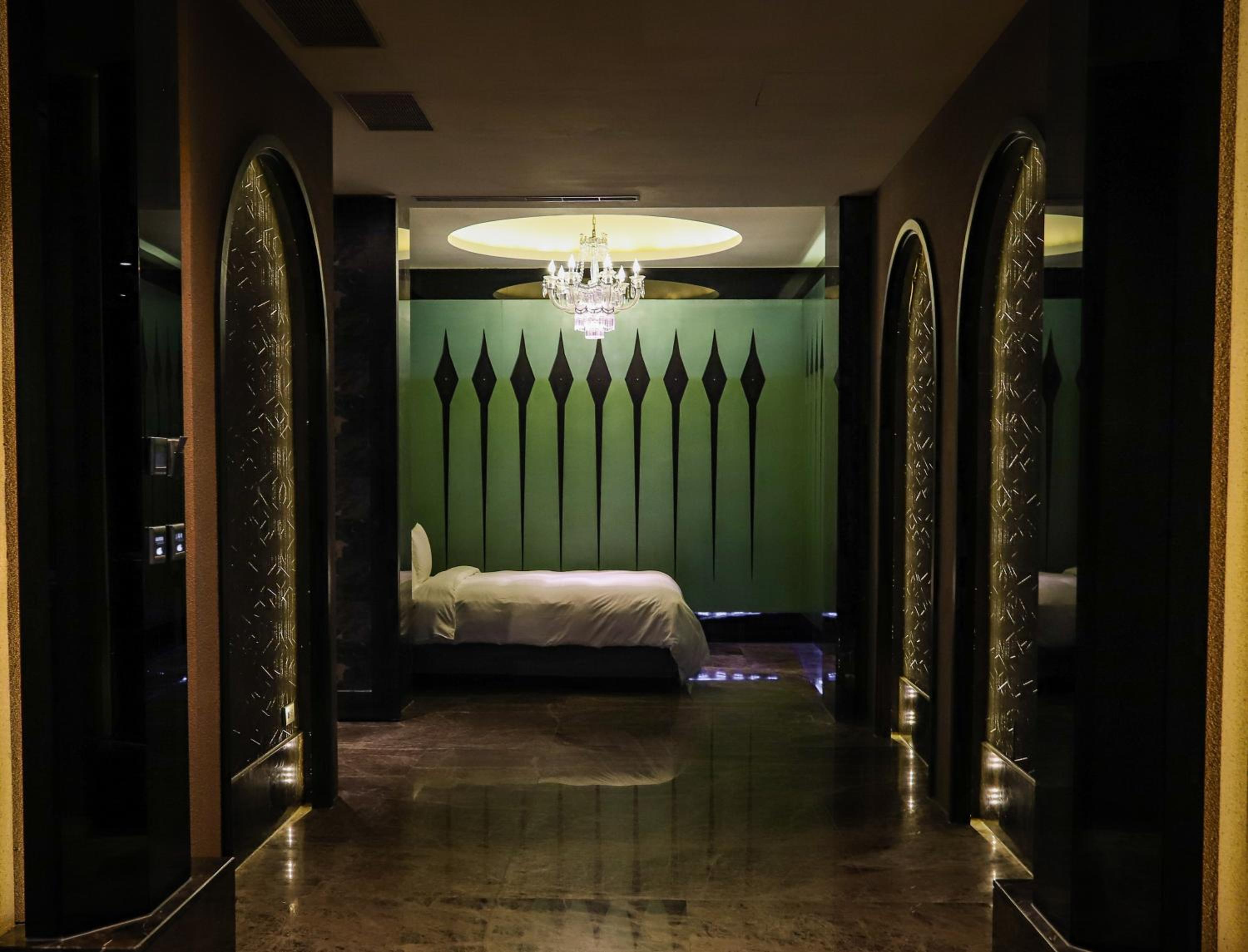 Presidential Suite photo 3