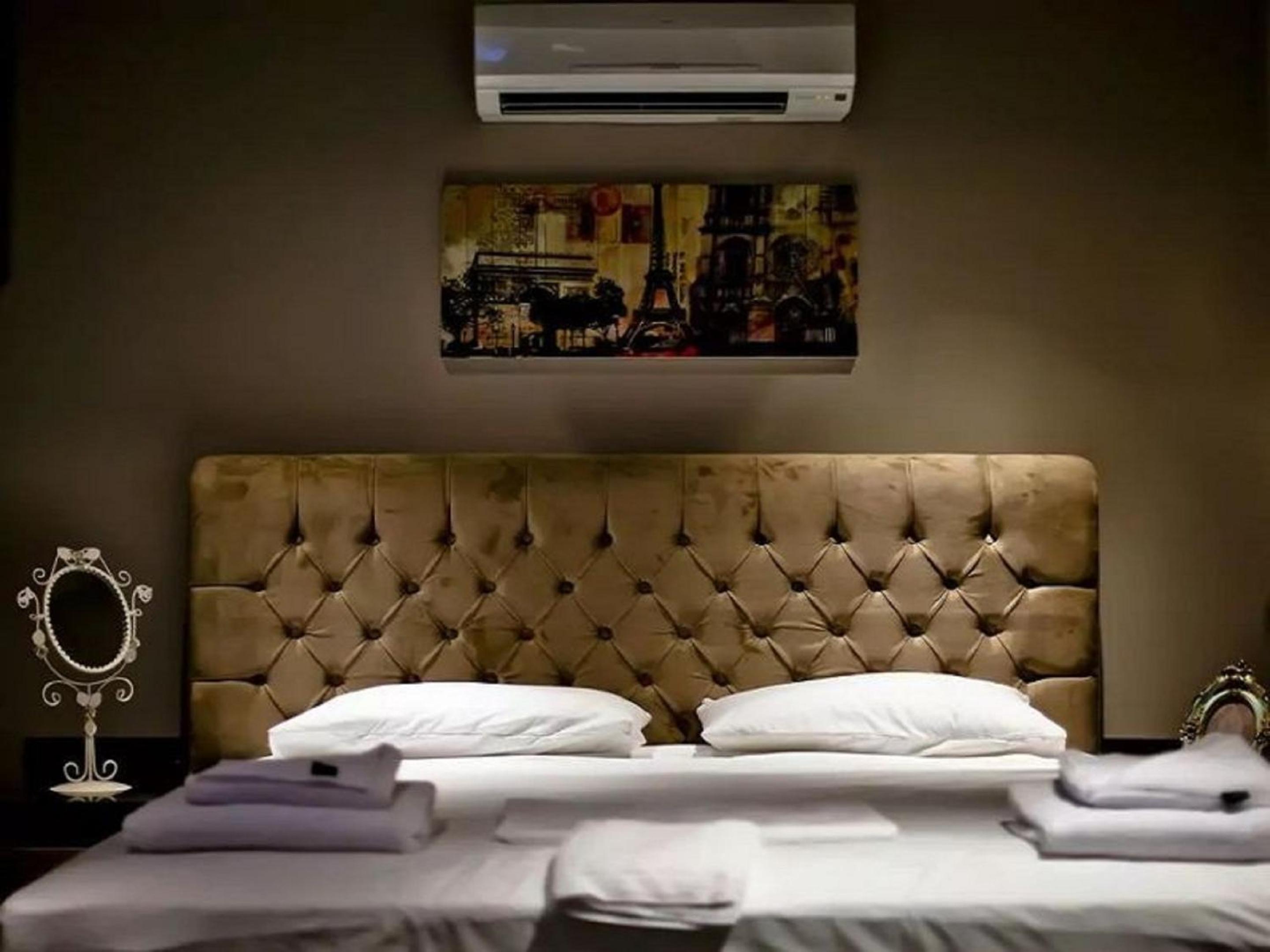 Basic Triple Room photo 2