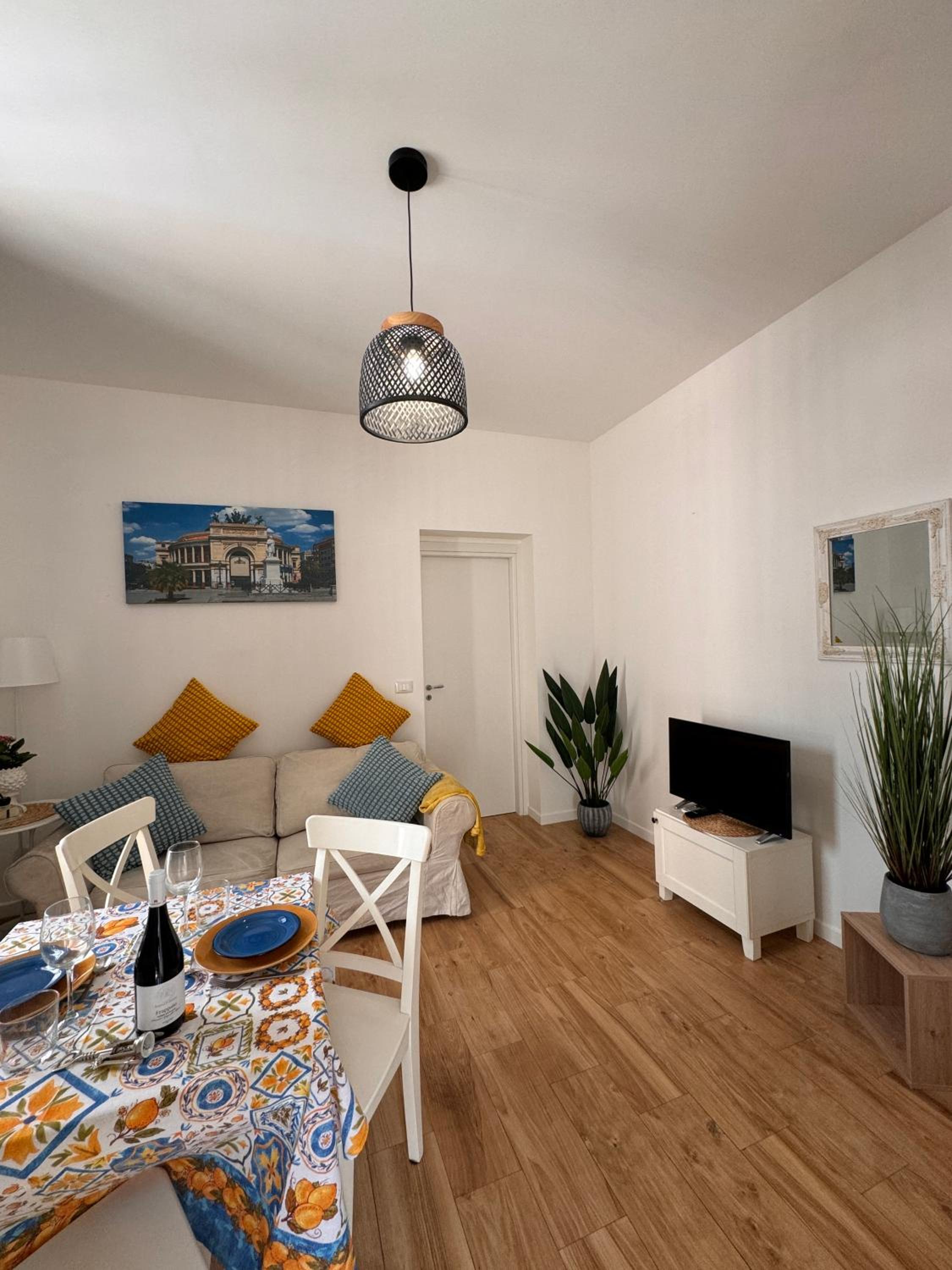 One-Bedroom Apartment