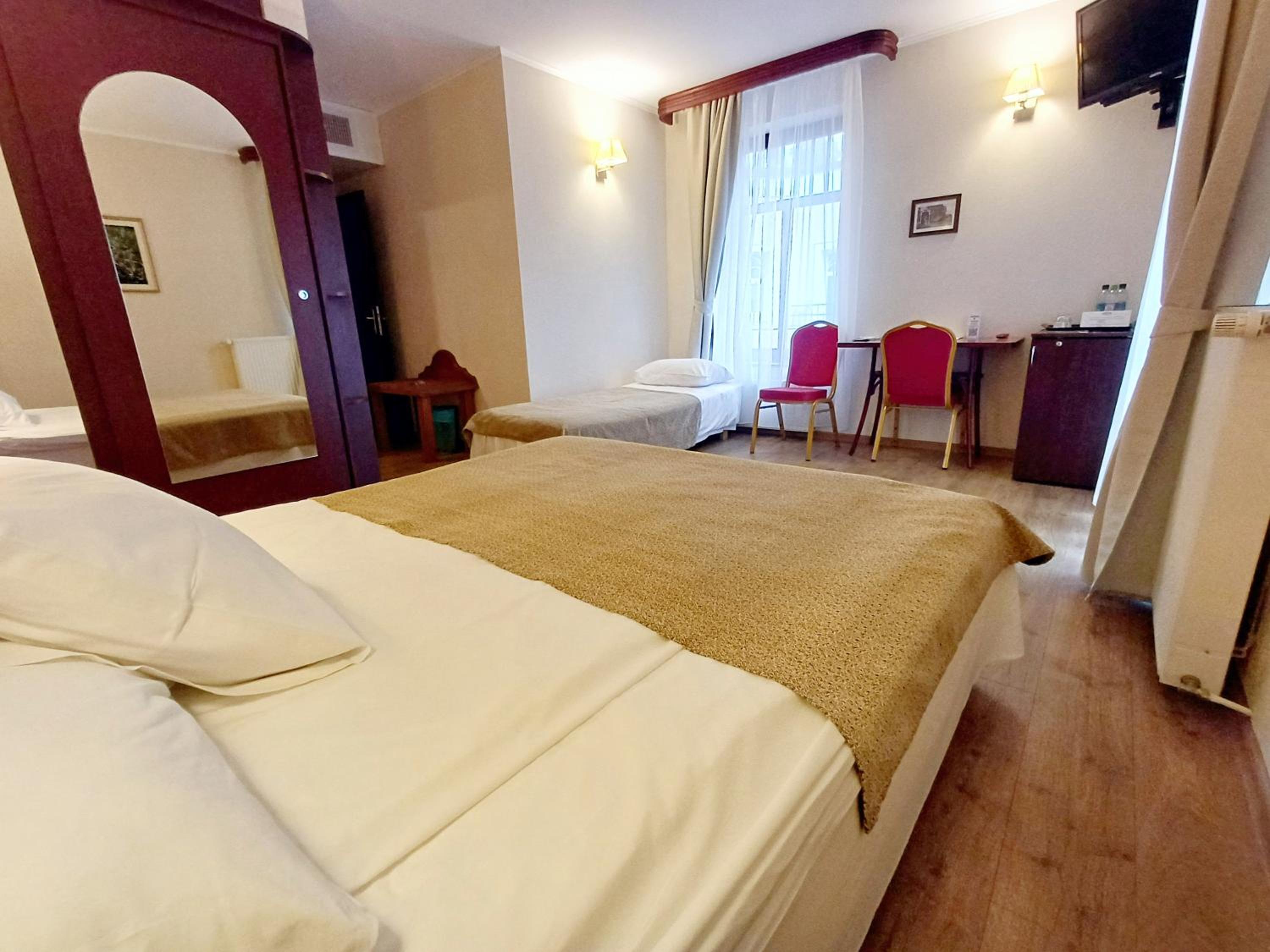 Standard Triple Room photo 3
