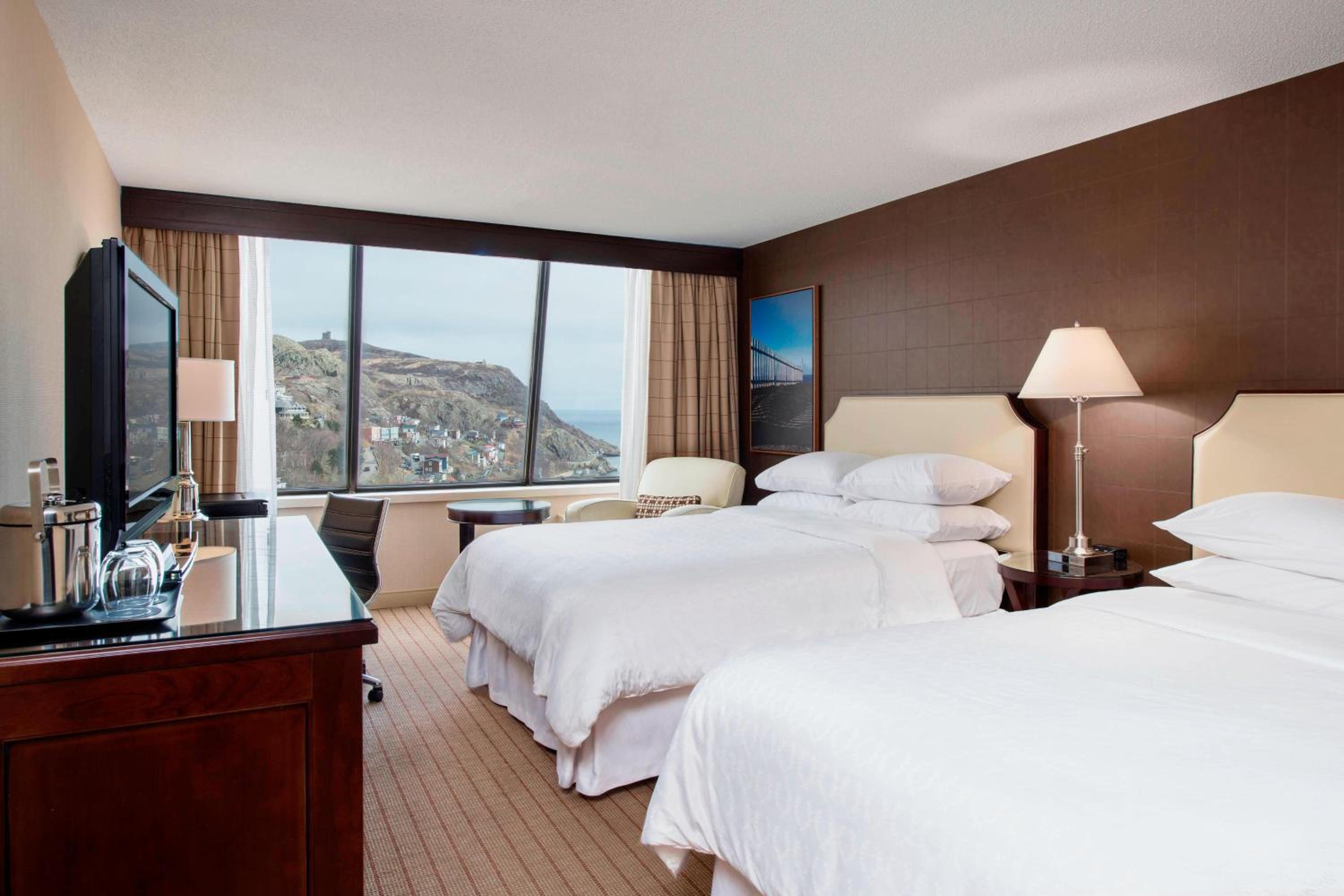 Guest room, 2 Double, Harbor view