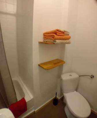 Apartment photo 2