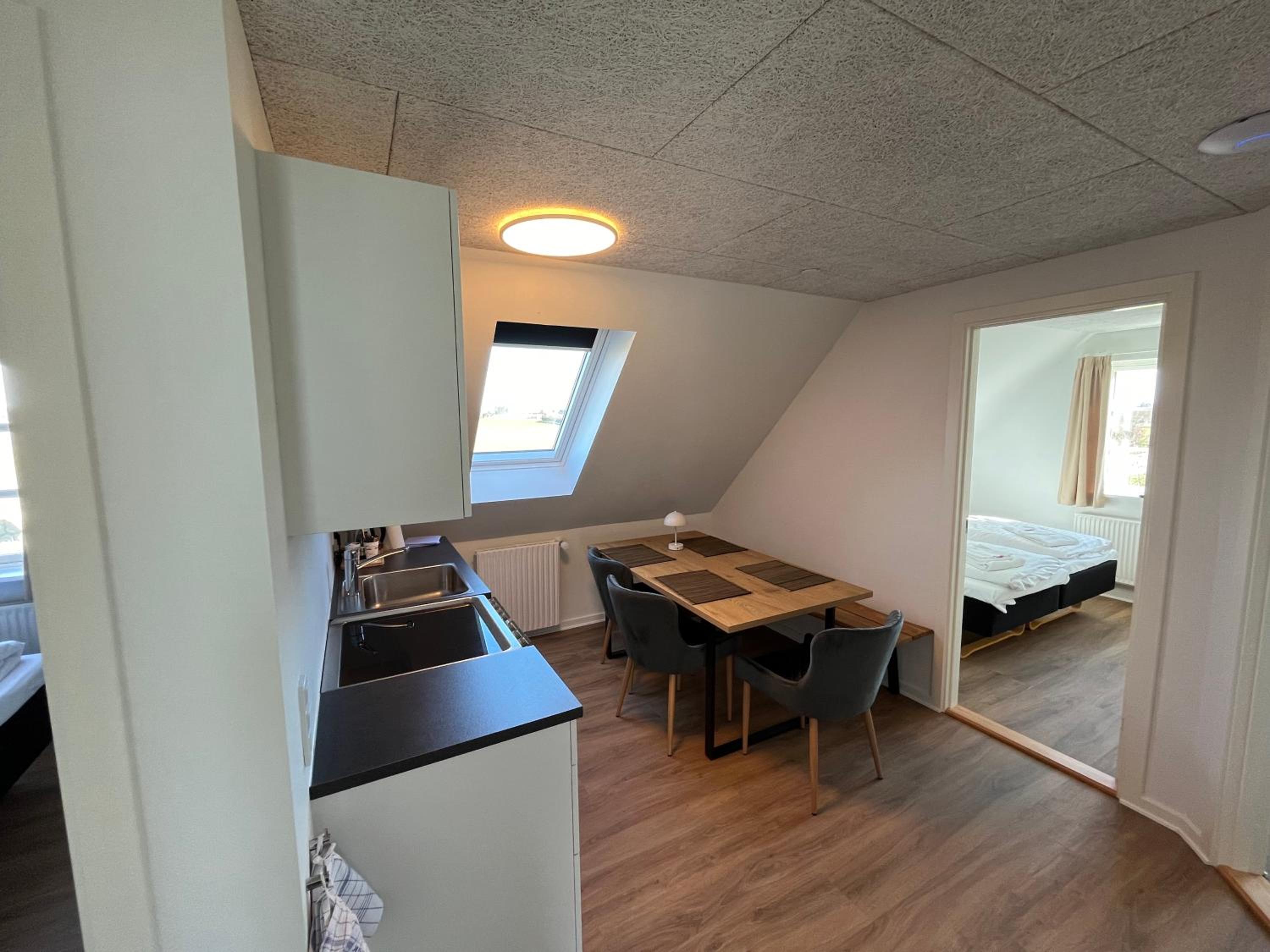 Deluxe Double Studio - Photo 12