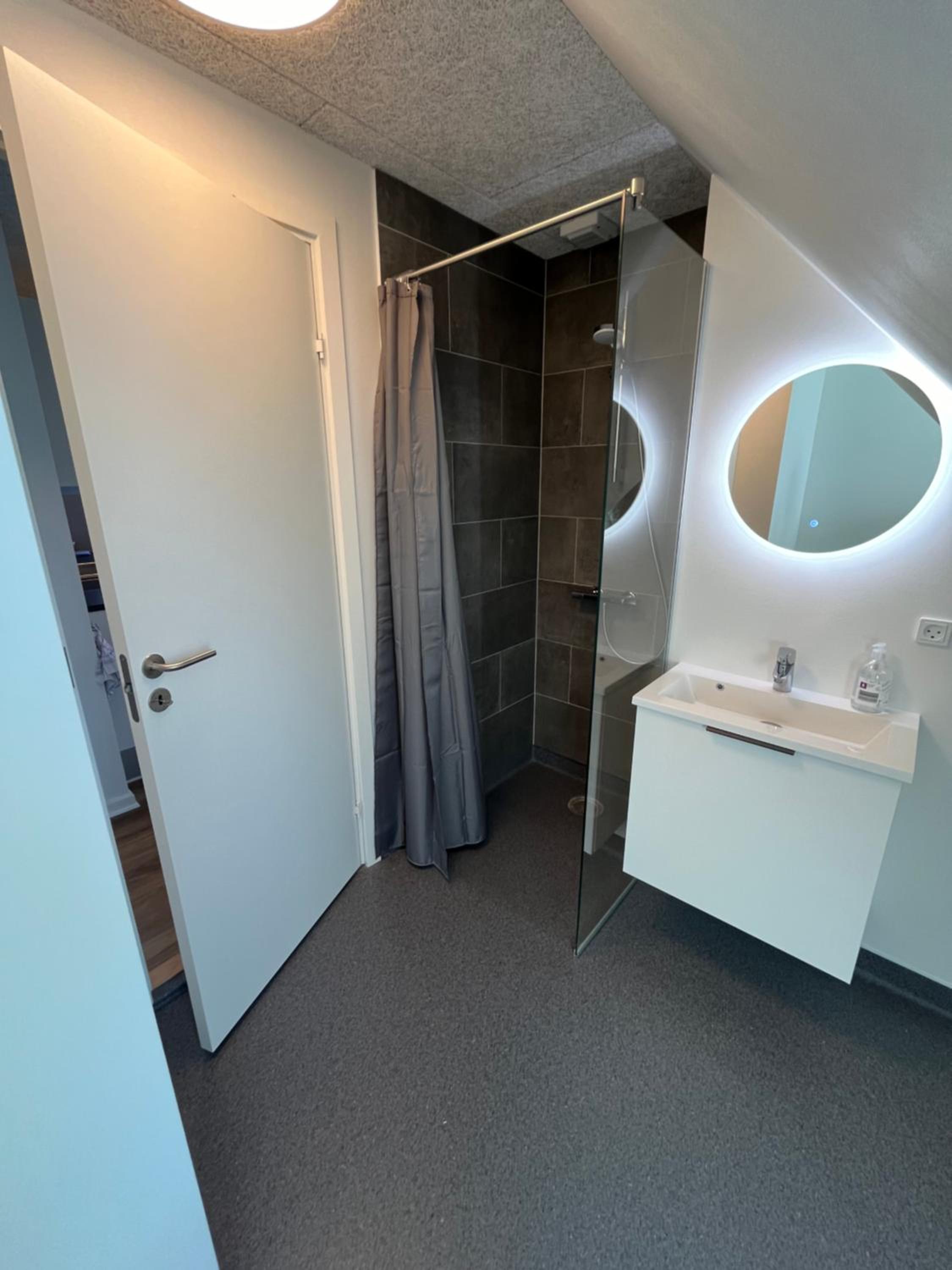 Deluxe Double Studio - Photo 33