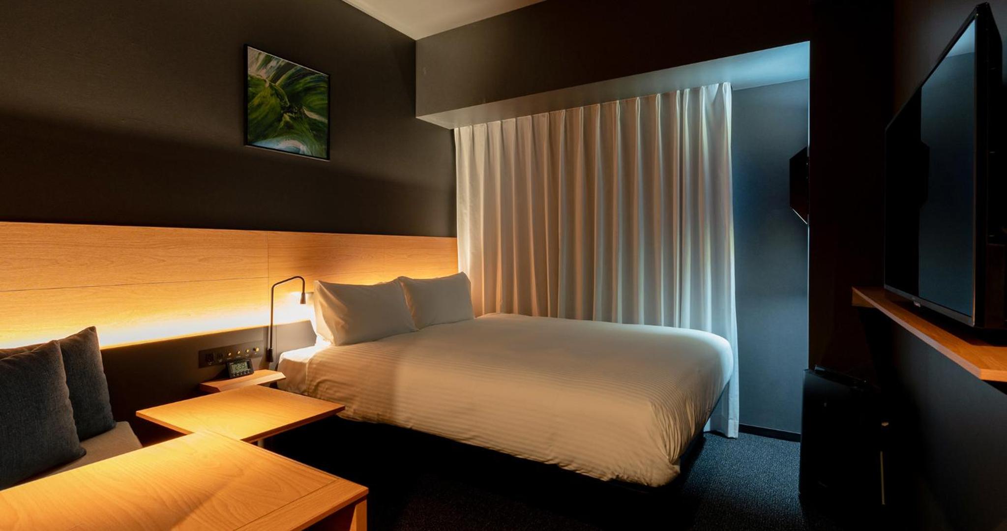 Queen Room - Photo 12