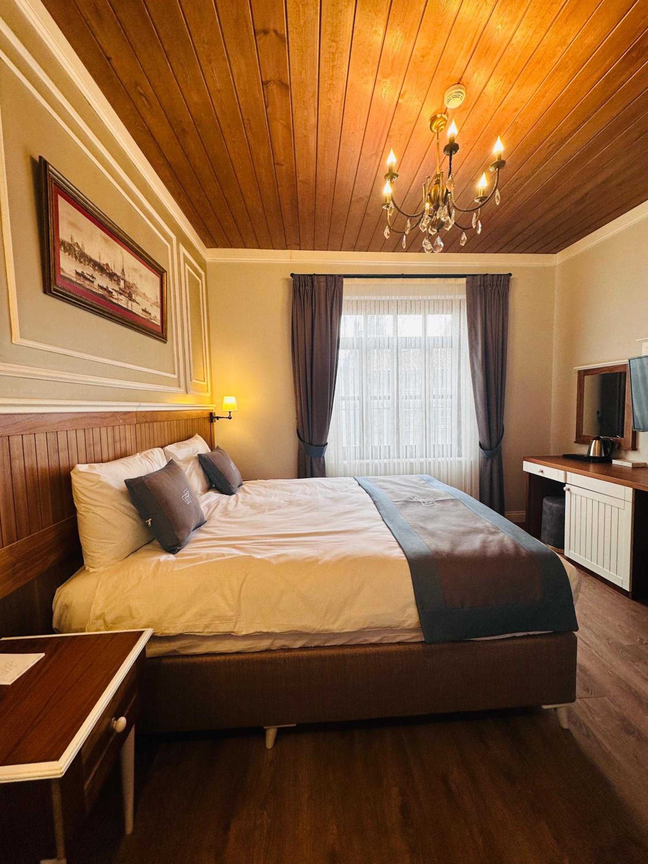 Deluxe Quadruple Room - Annex photo 3