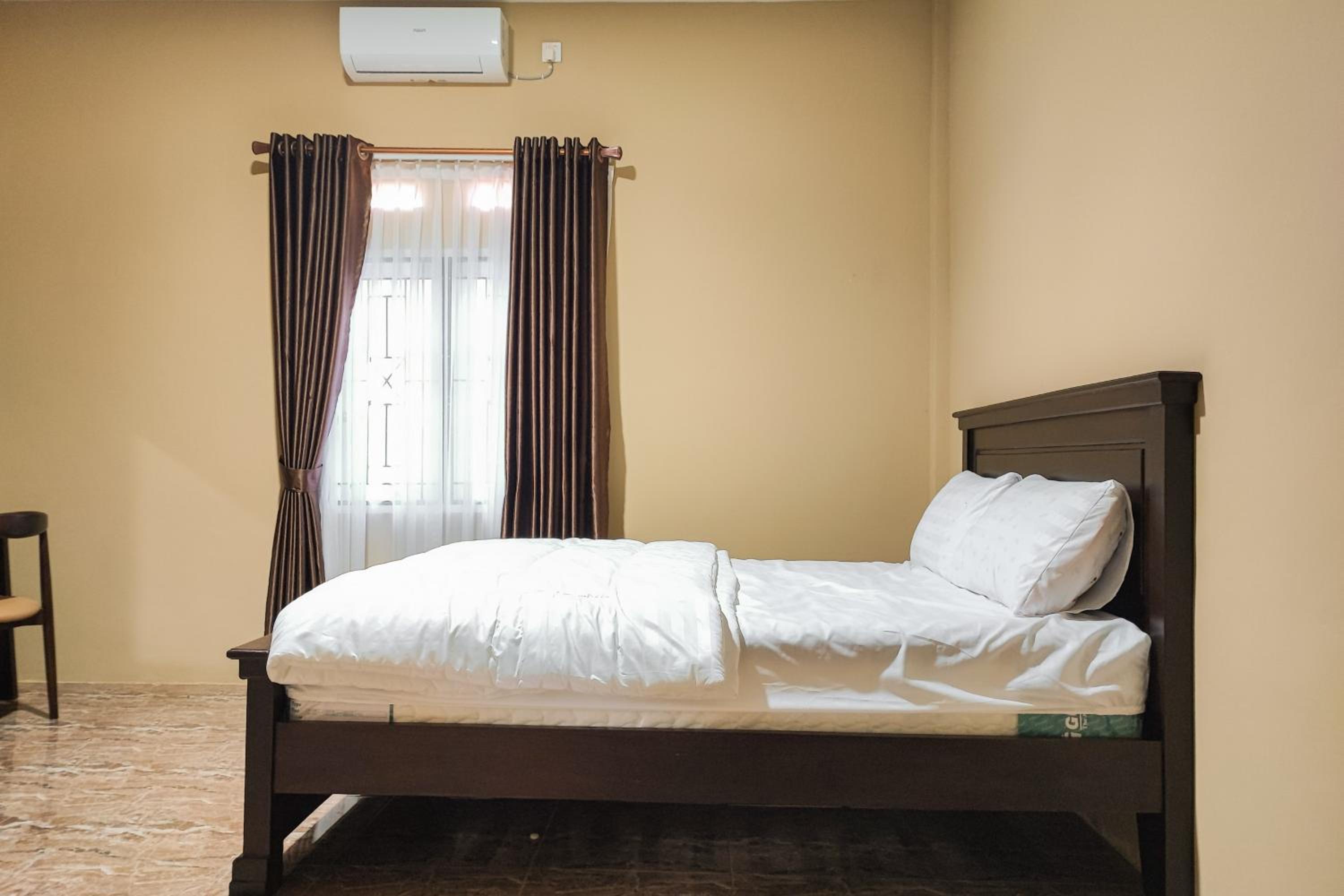 Deluxe Double Room photo 2