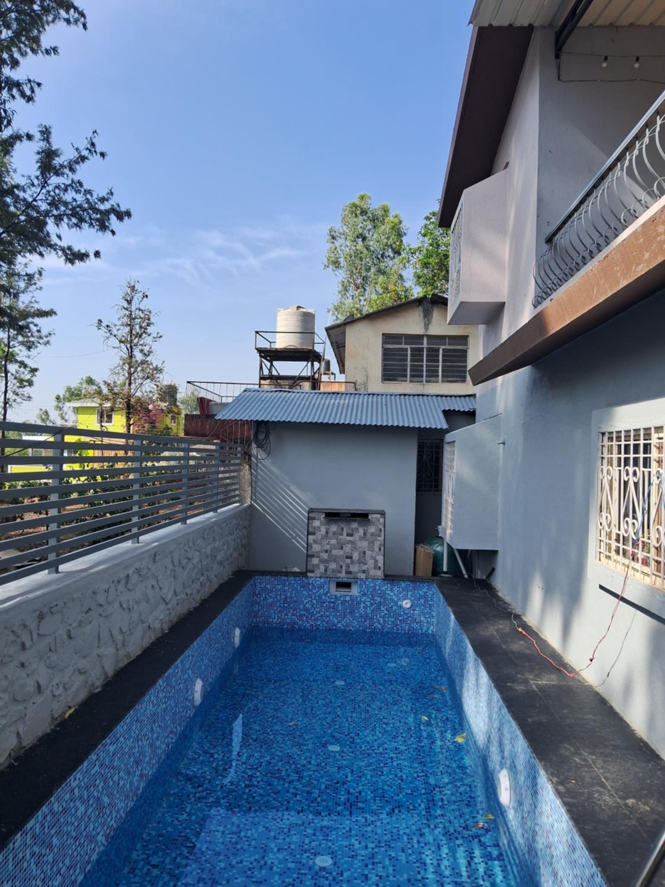 Villa photo 2