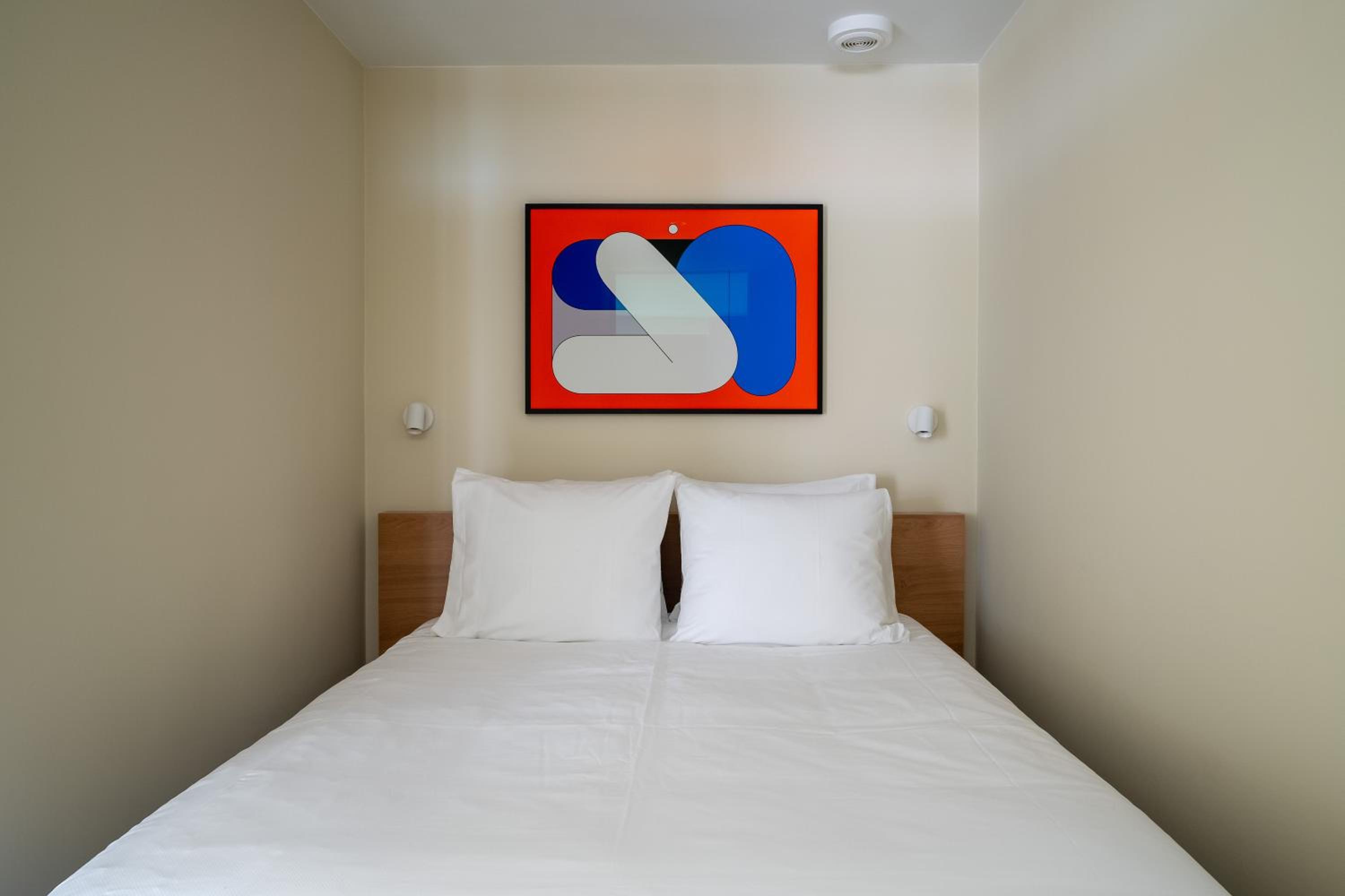 1 Bedroom Apartment with Sofa Bed photo 1