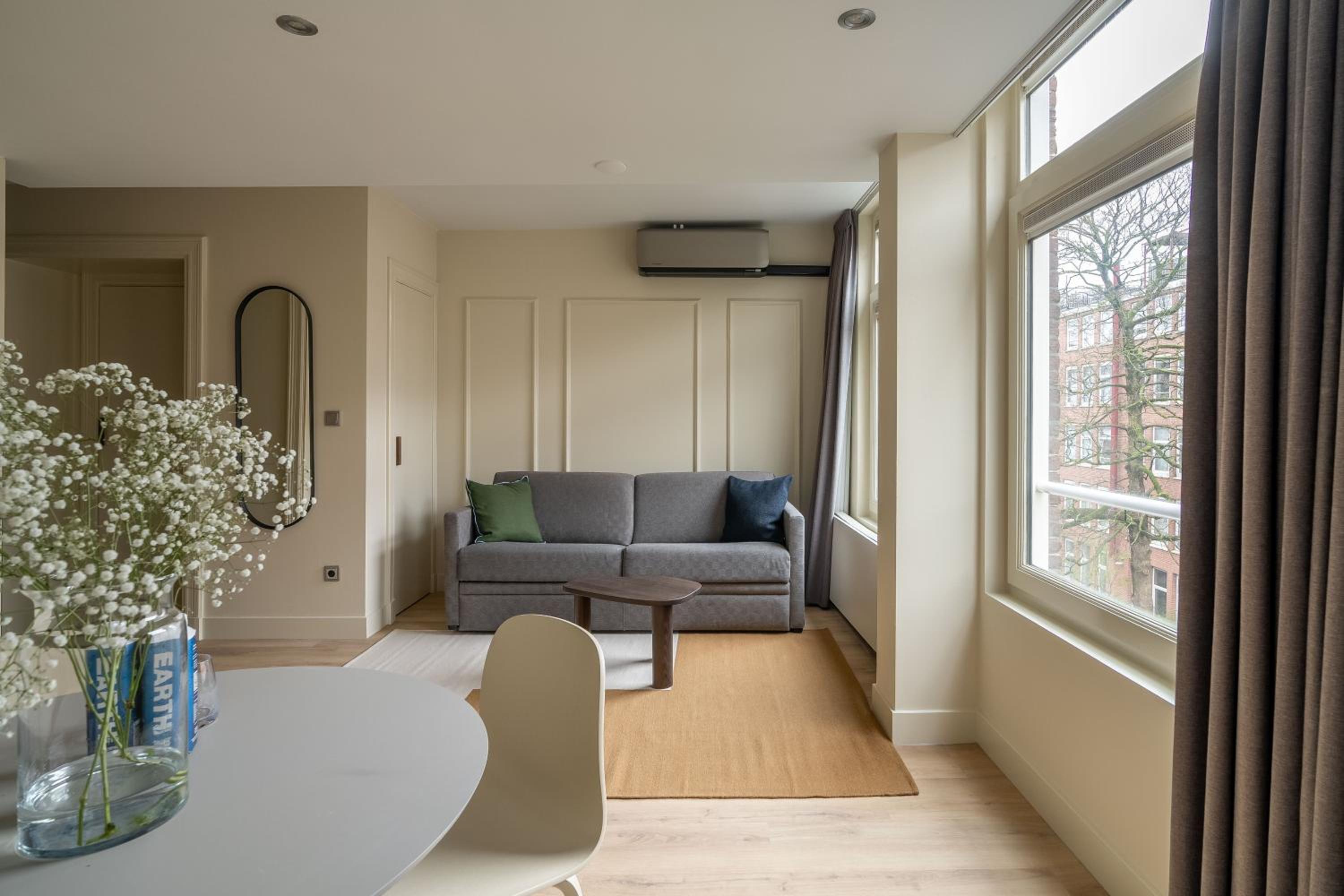 1 Bedroom Apartment with AC and Sofa Bed photo 2