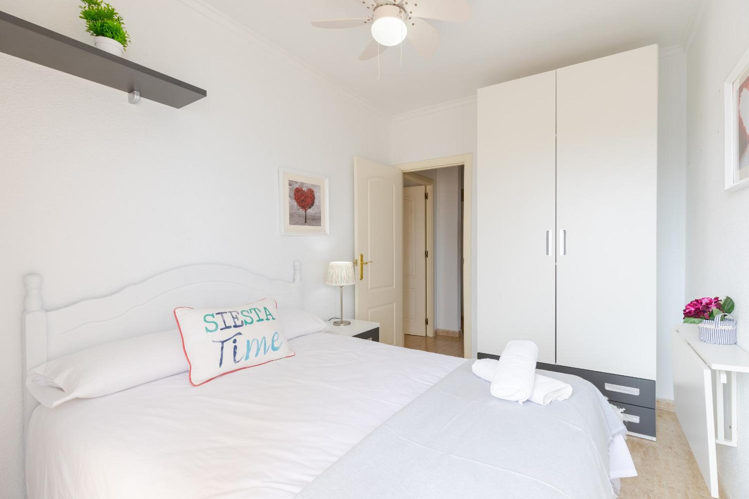Apartamento con vista al mar