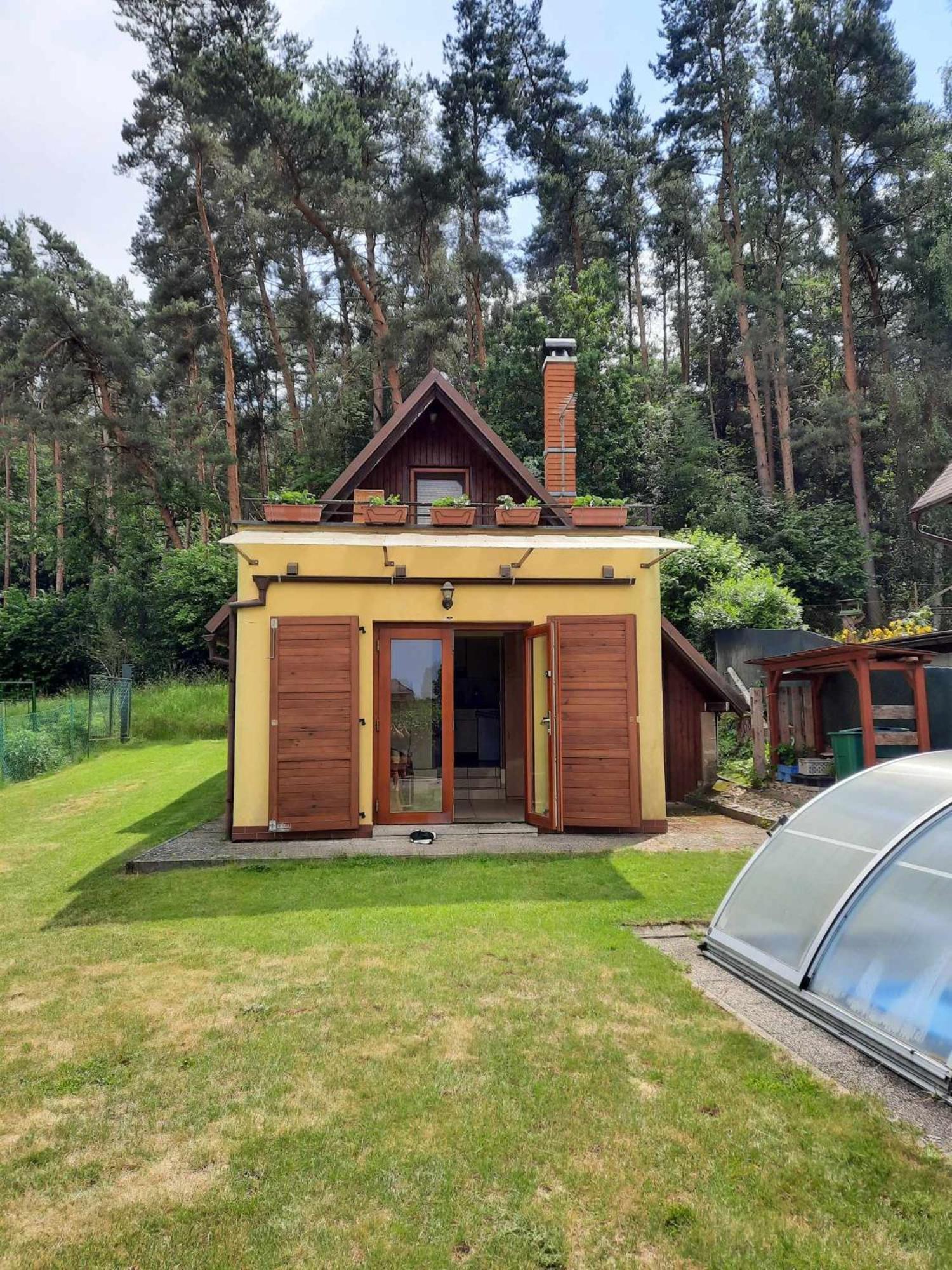One-Bedroom House photo 2