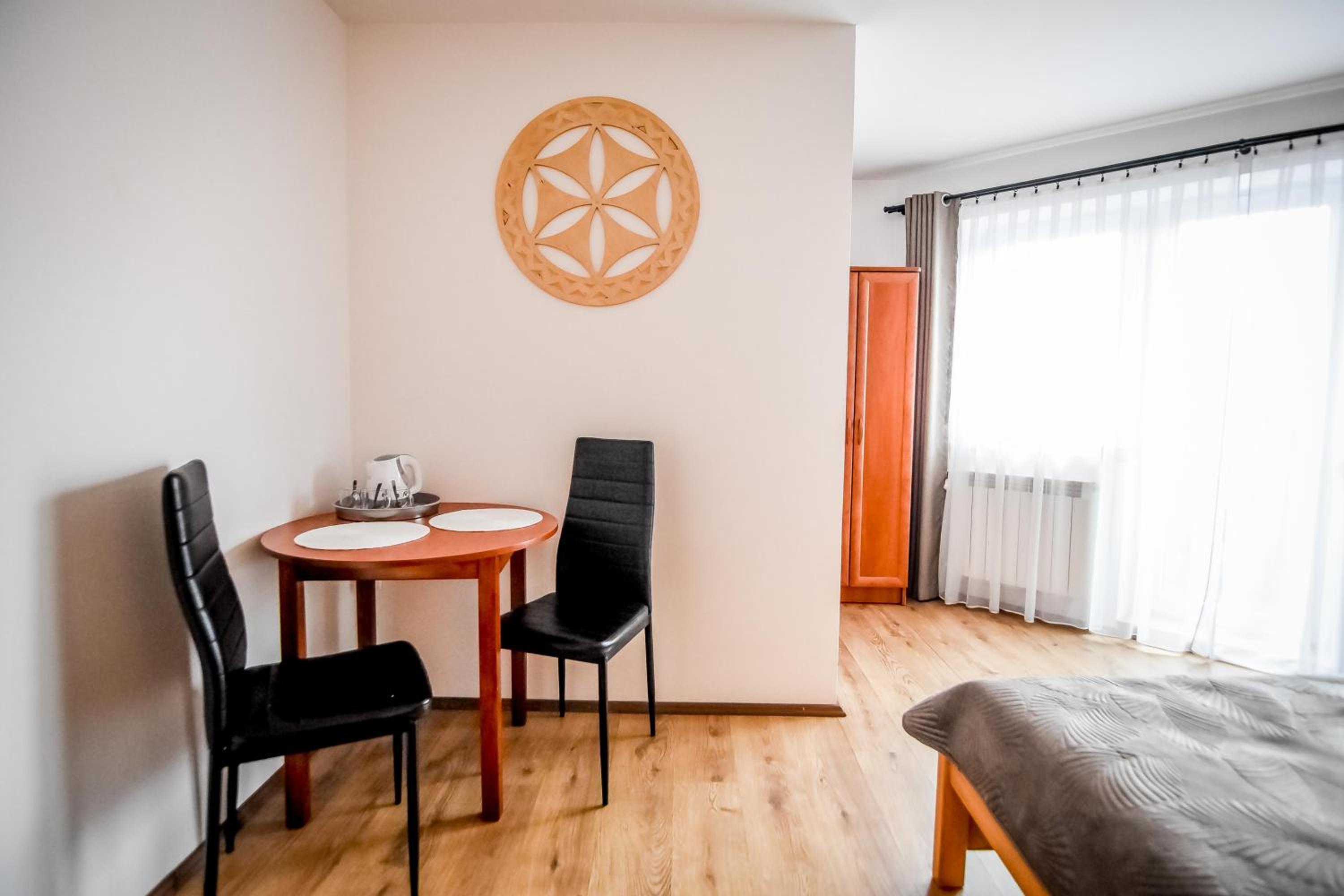 Triple Room - Photo 11