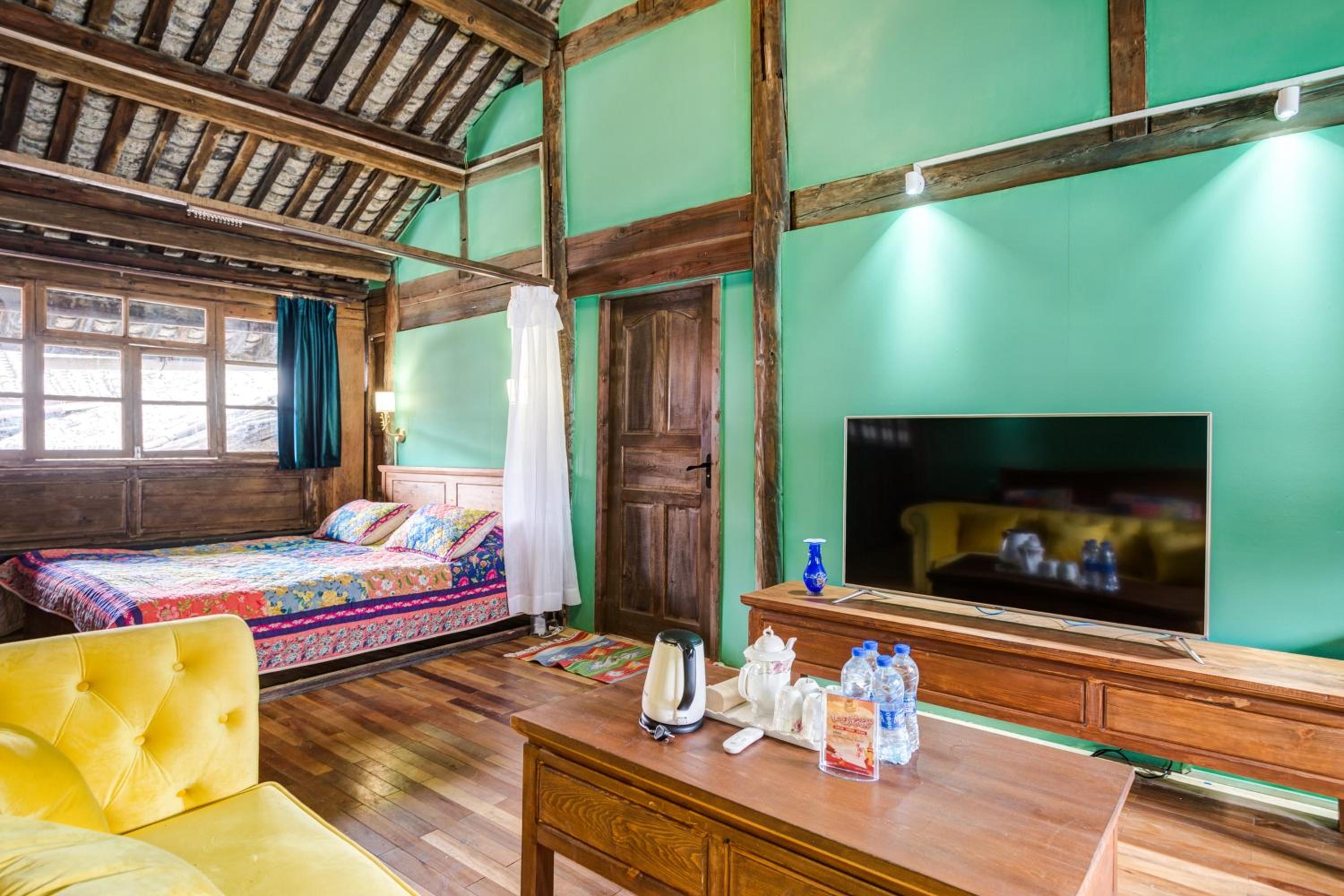 Suite with Terrace photo 2