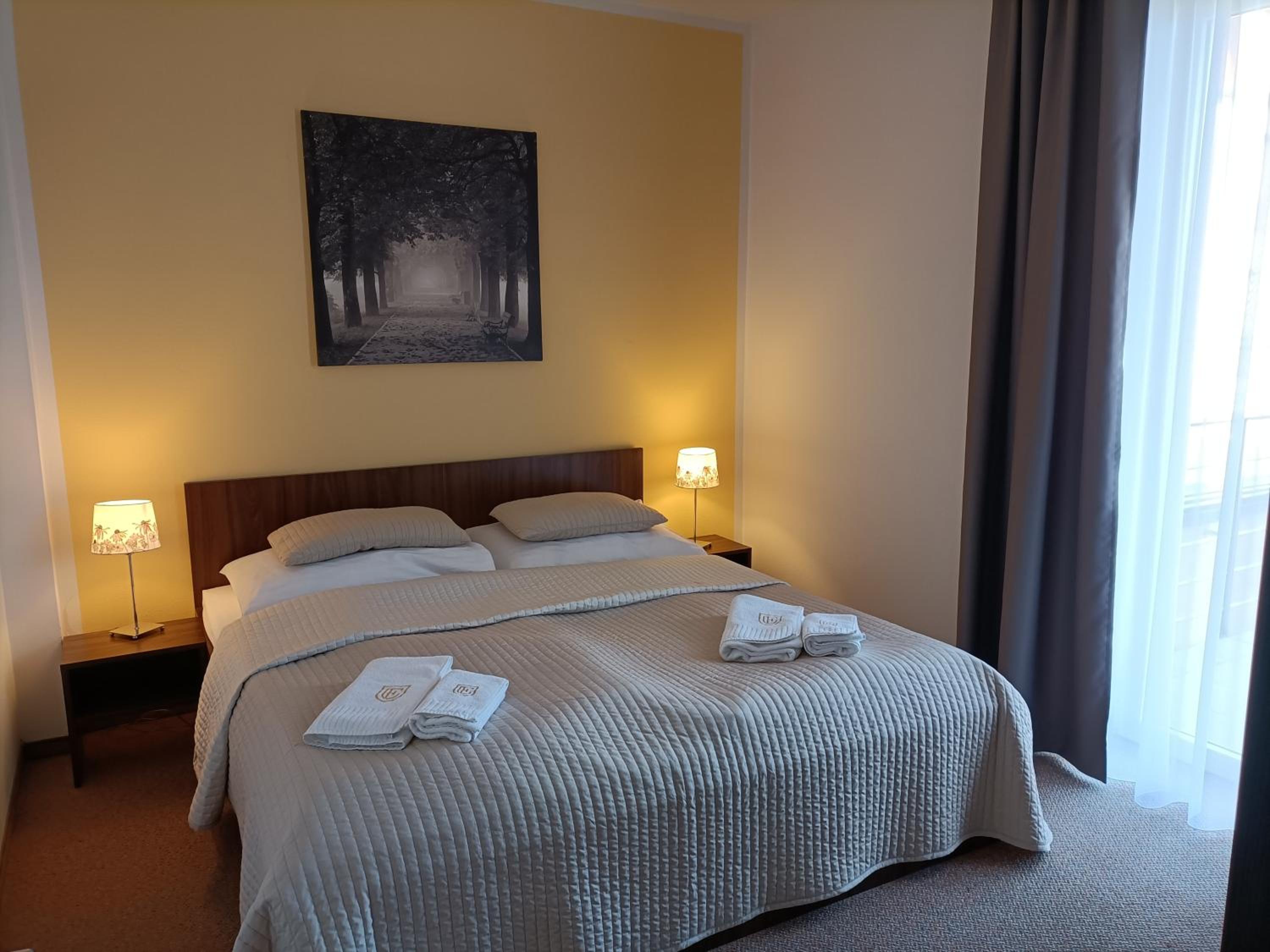 Suite - Photo 5