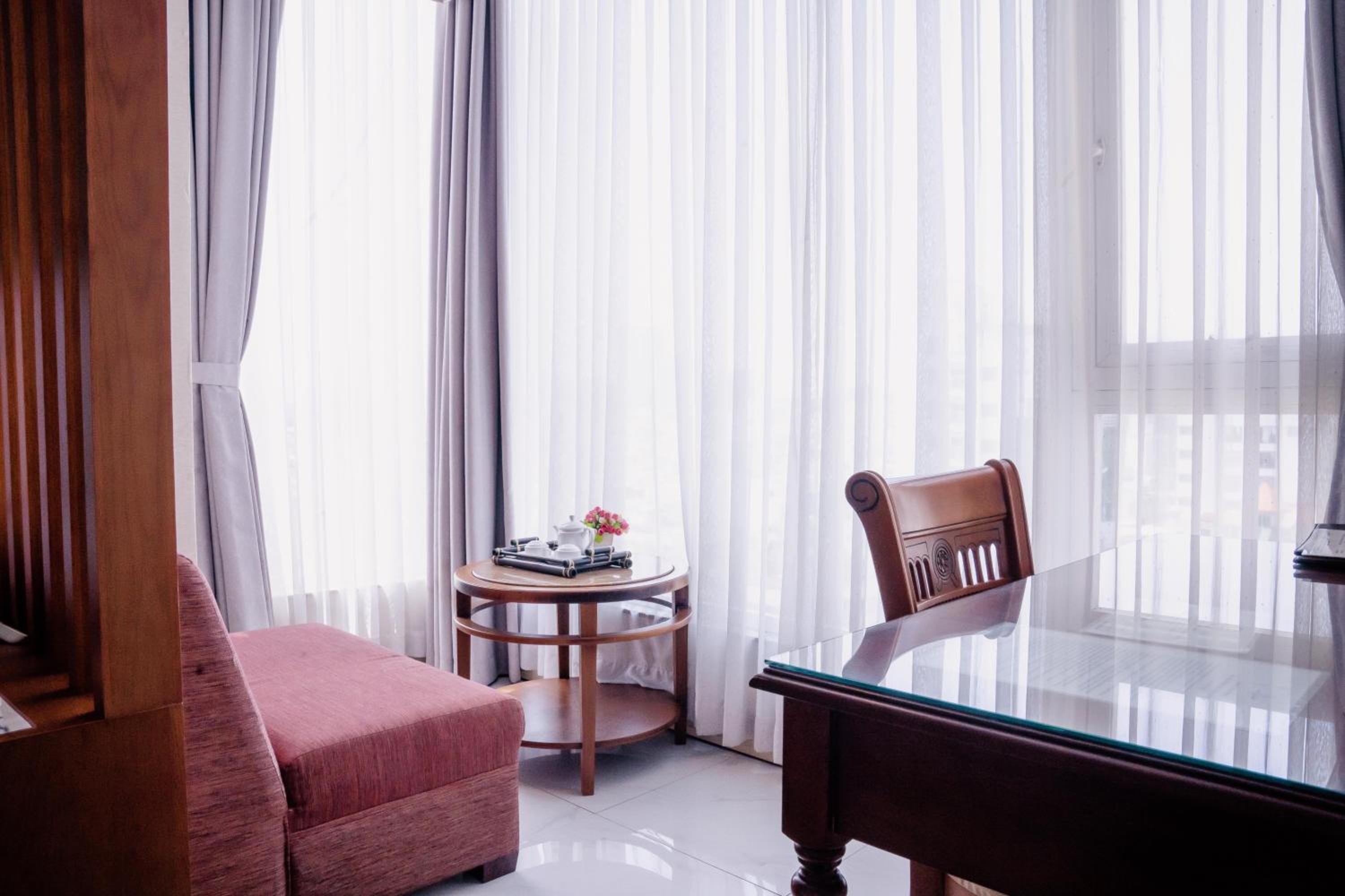 Executive Room photo 2