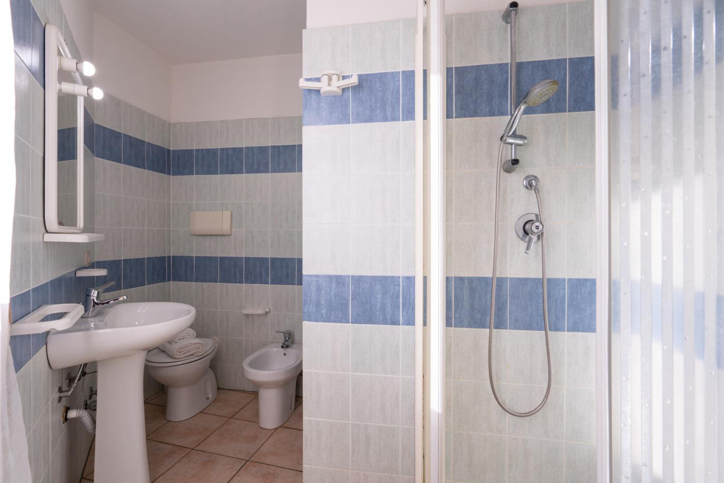 One-Bedroom House photo 2