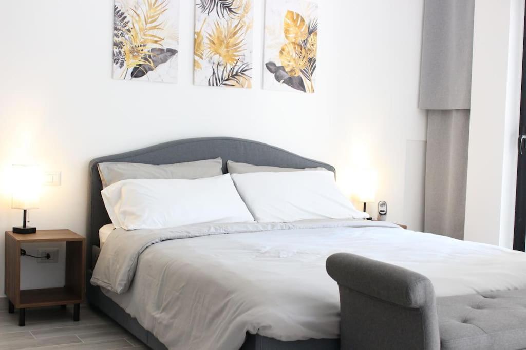 Studio Apartment photo 1