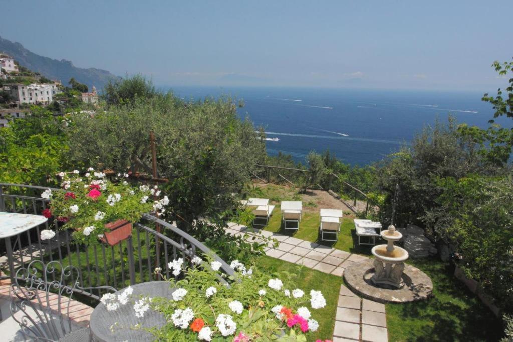 Standard Double or Twin Room with Sea View - Photo 9