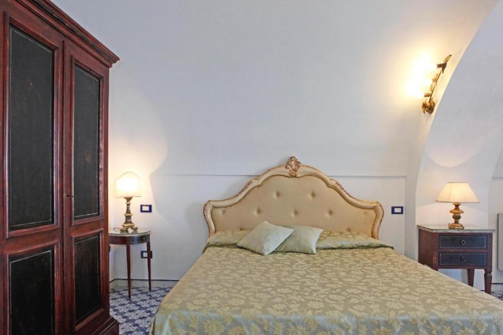 Standard Double or Twin Room with Sea View - Photo 41