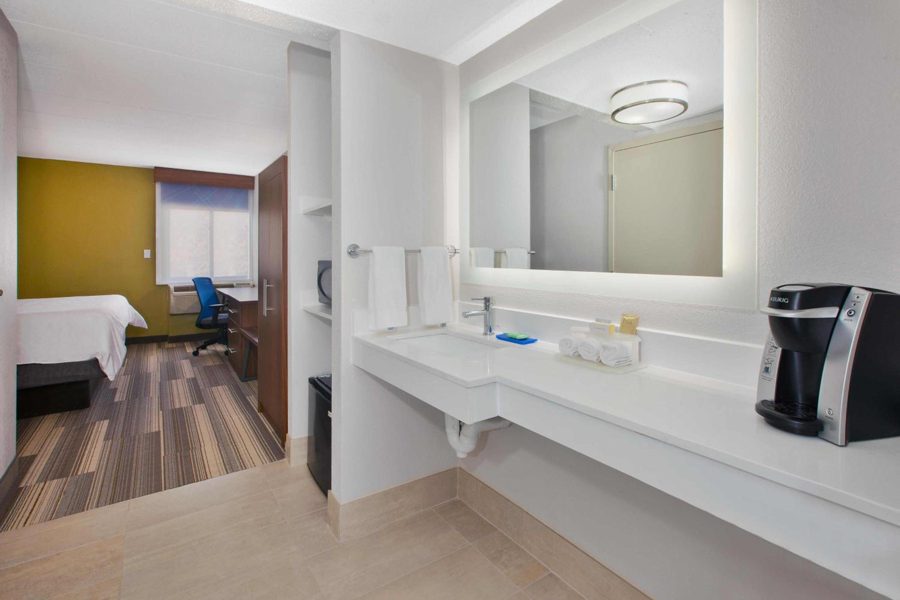 Standard Room - Photo 2